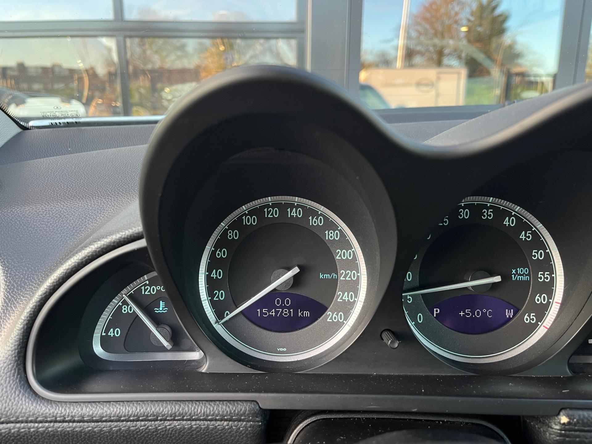 Foto van Mercedes-Benz SL 500