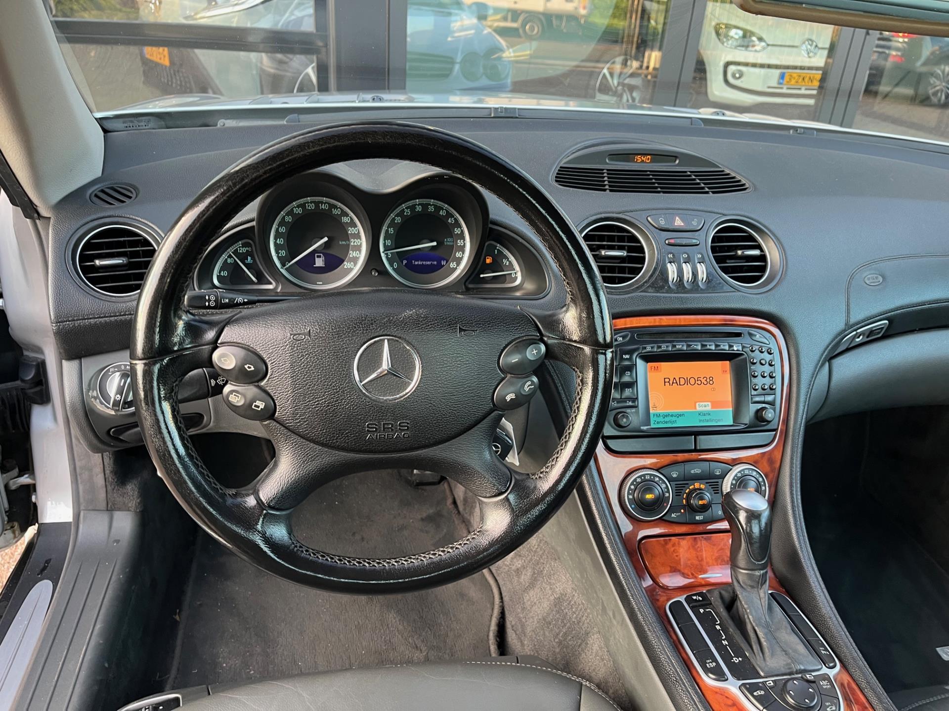 Foto van Mercedes-Benz SL 500