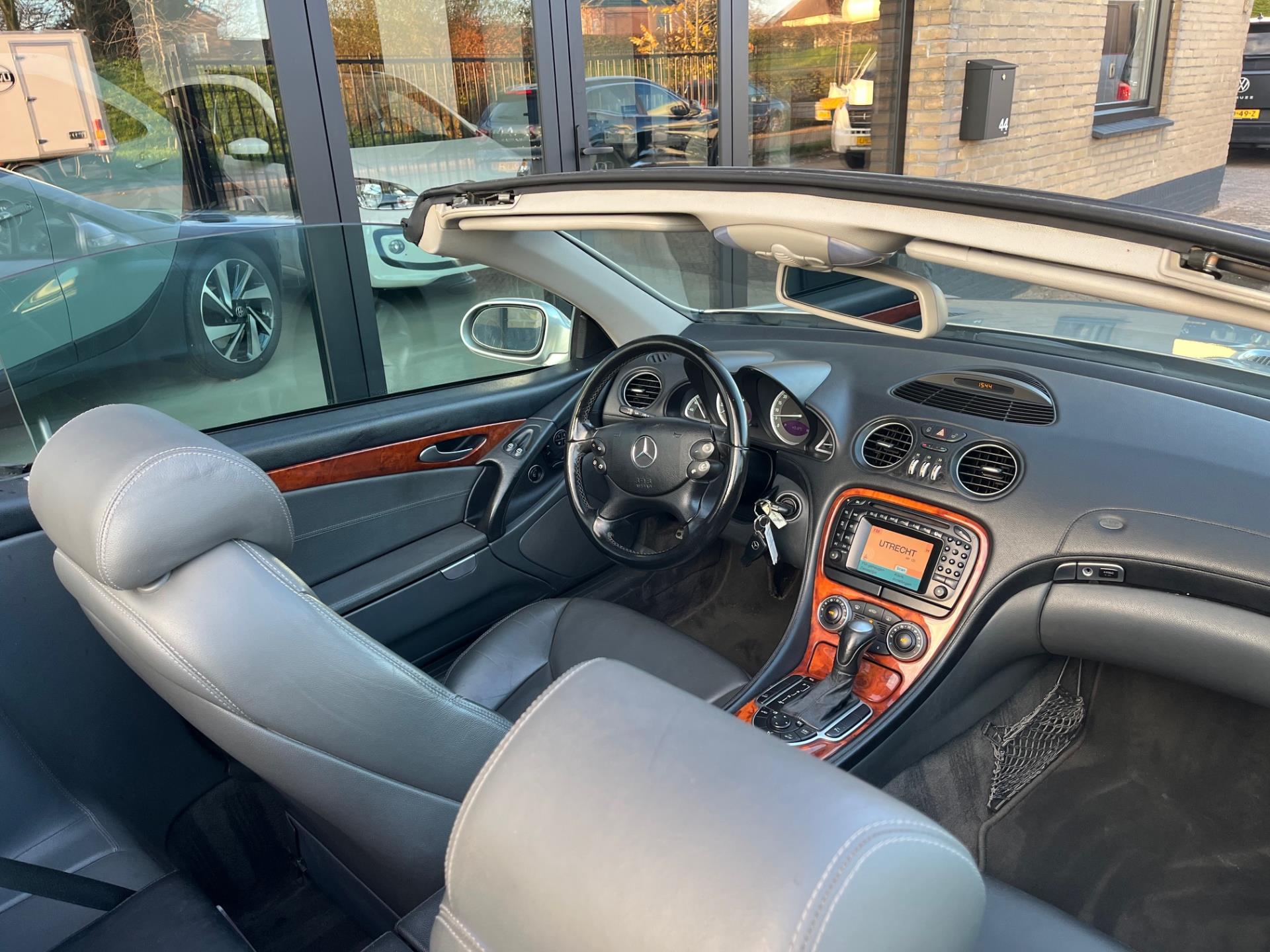 Foto van Mercedes-Benz SL 500