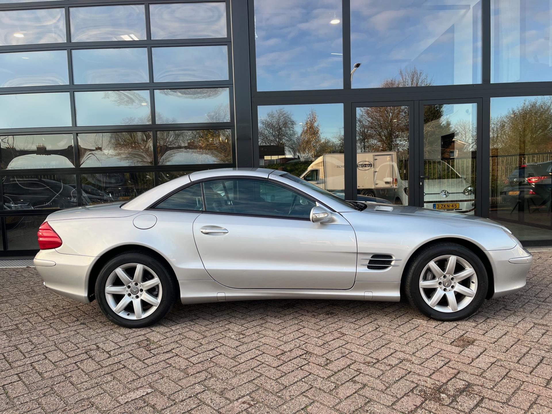 Foto van Mercedes-Benz SL 500
