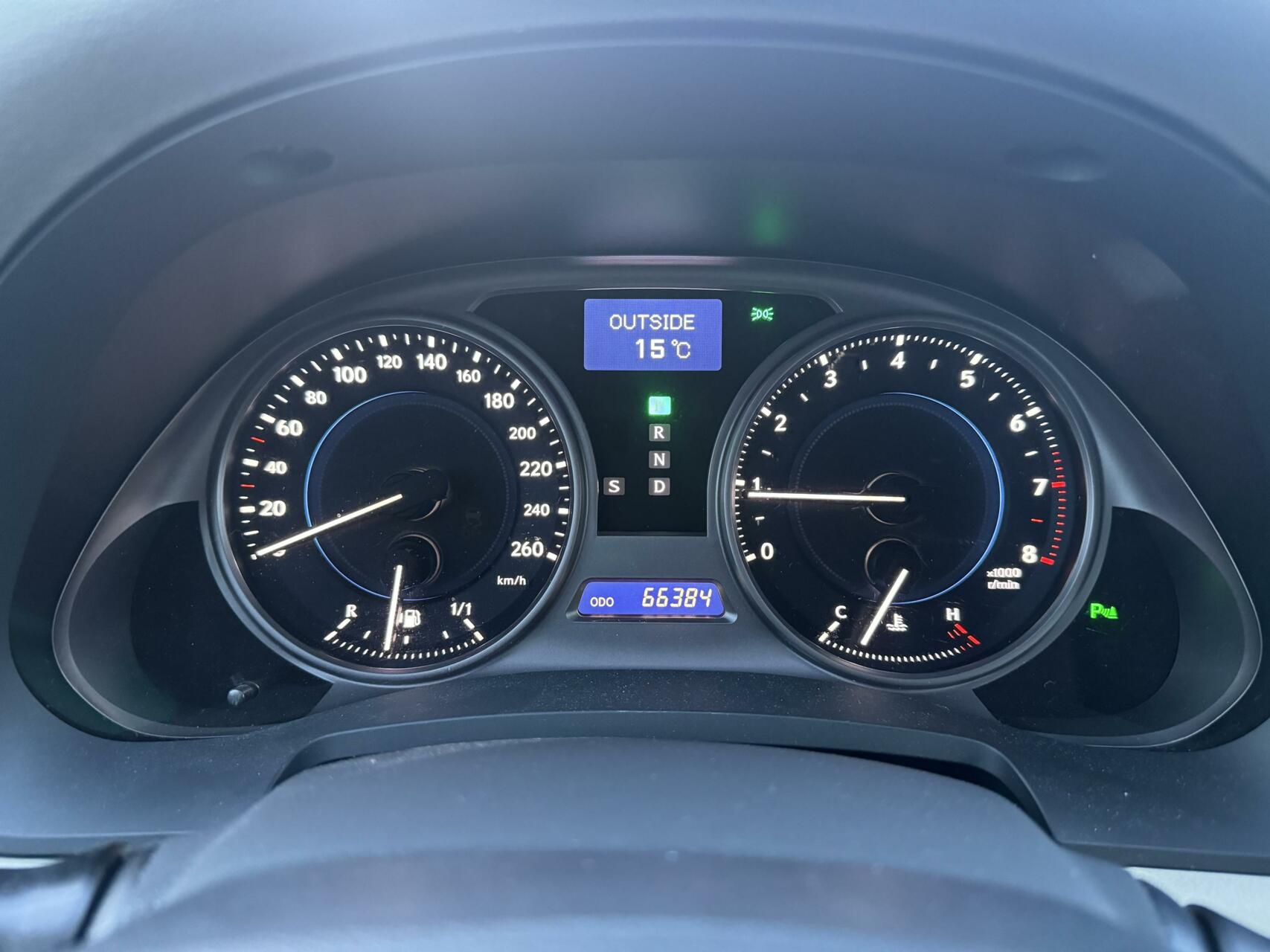 Foto van Lexus Is