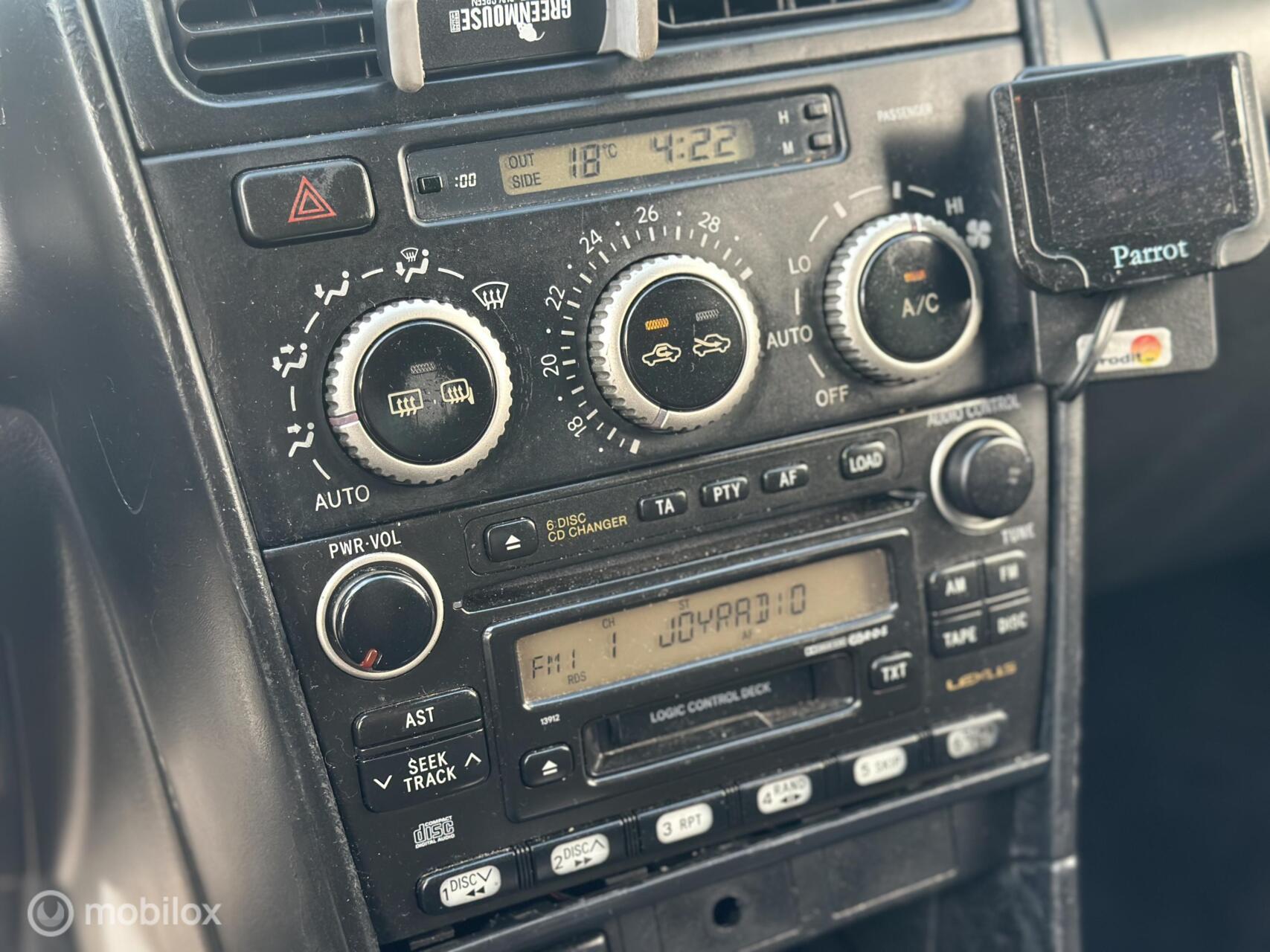 Foto van Lexus Lexus Is200