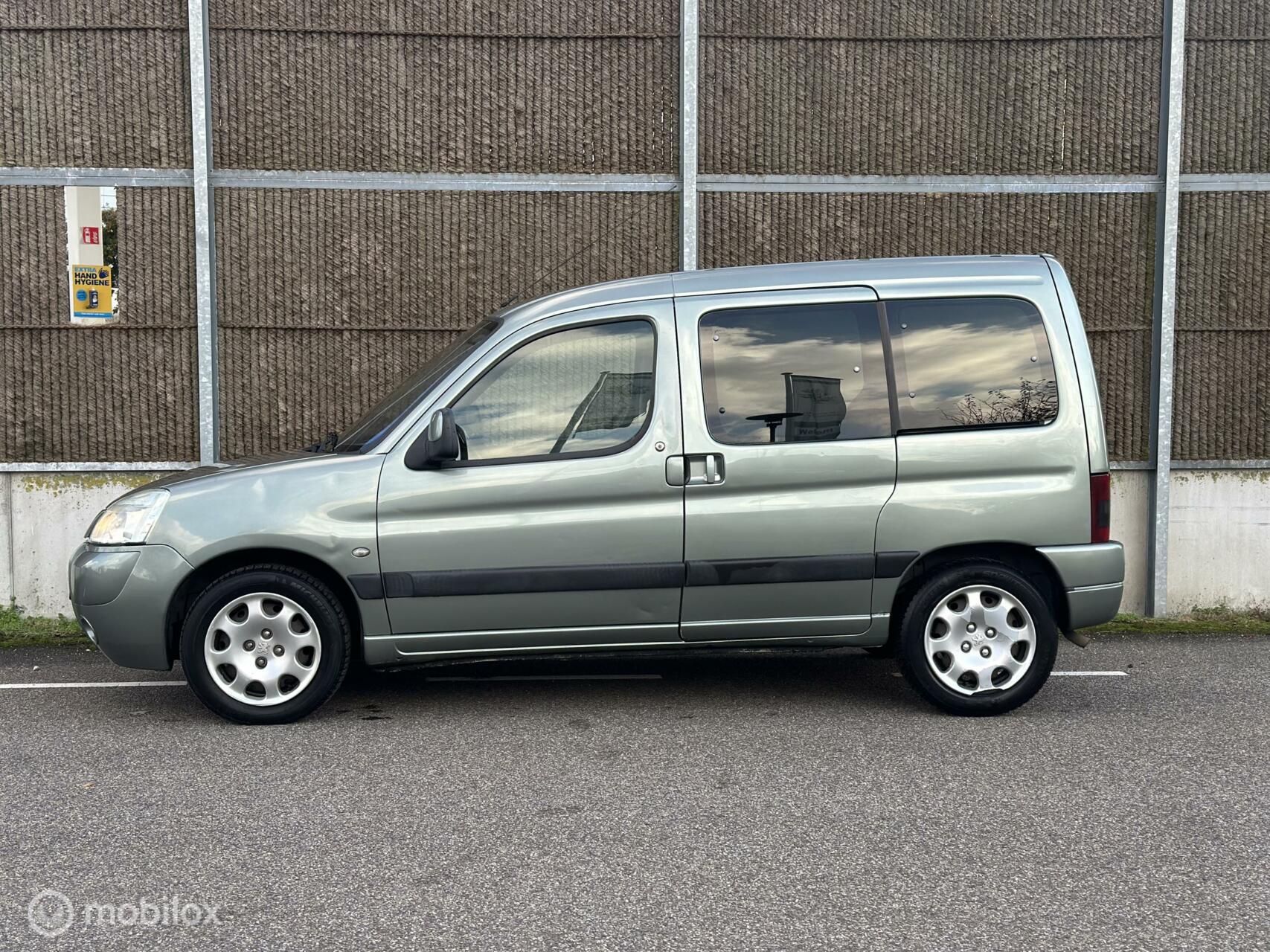 Foto van Peugeot Partner MPV