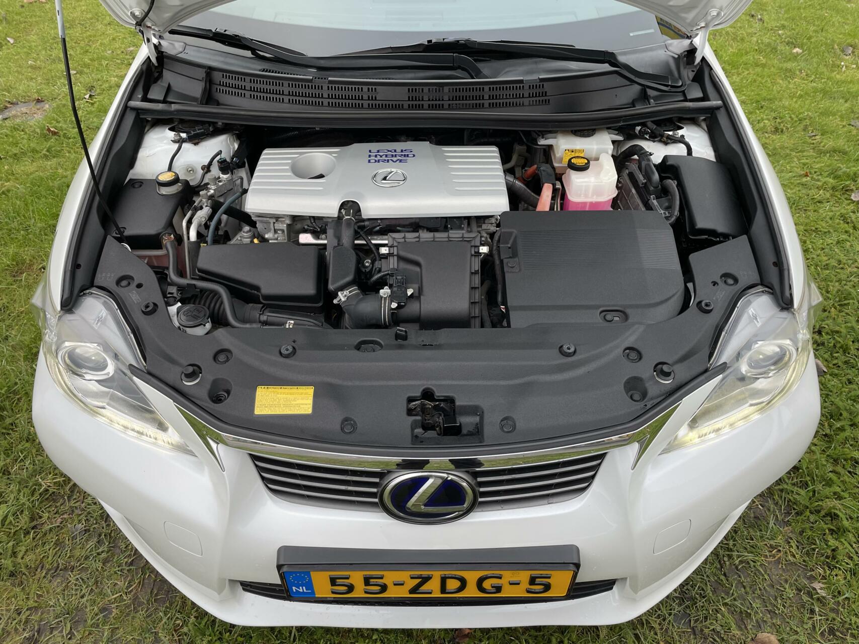 Foto van Lexus CT