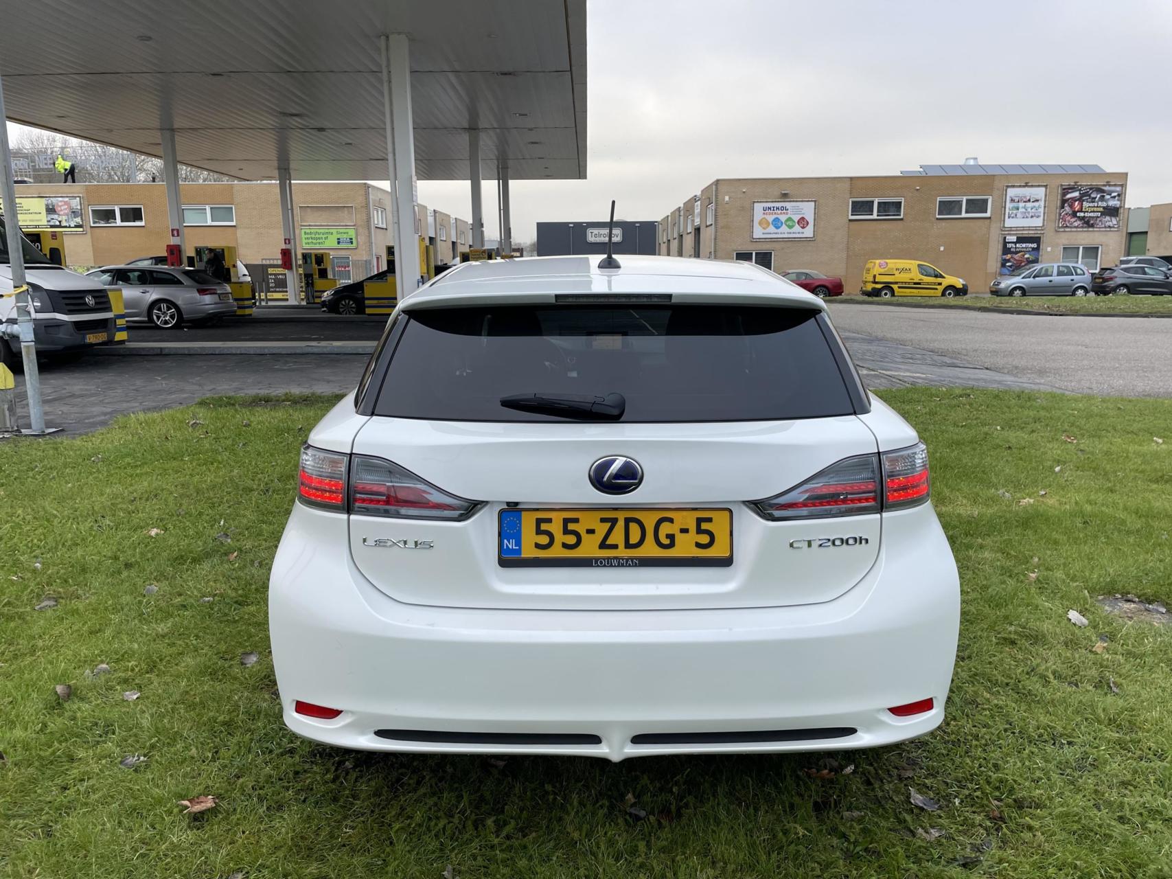 Foto van Lexus CT