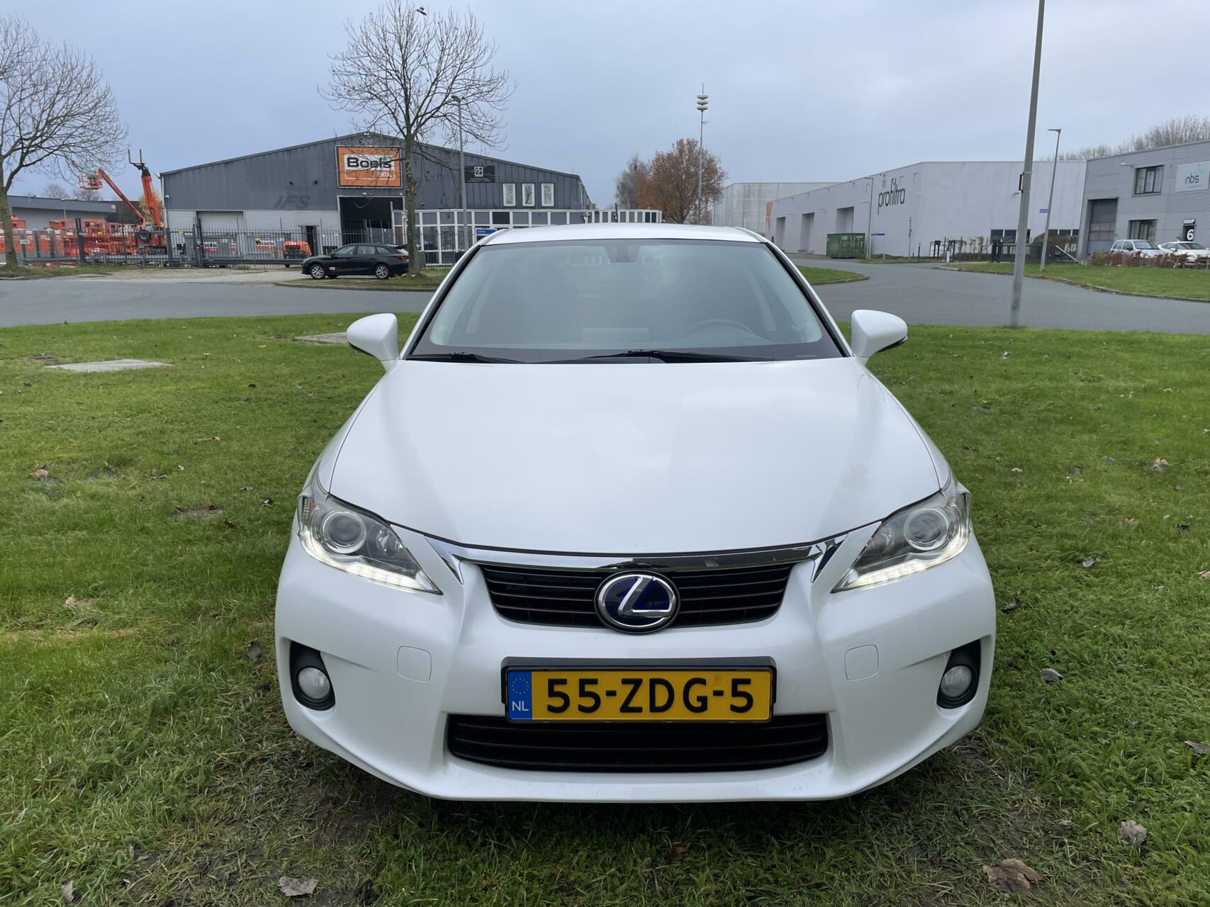 Foto van Lexus CT