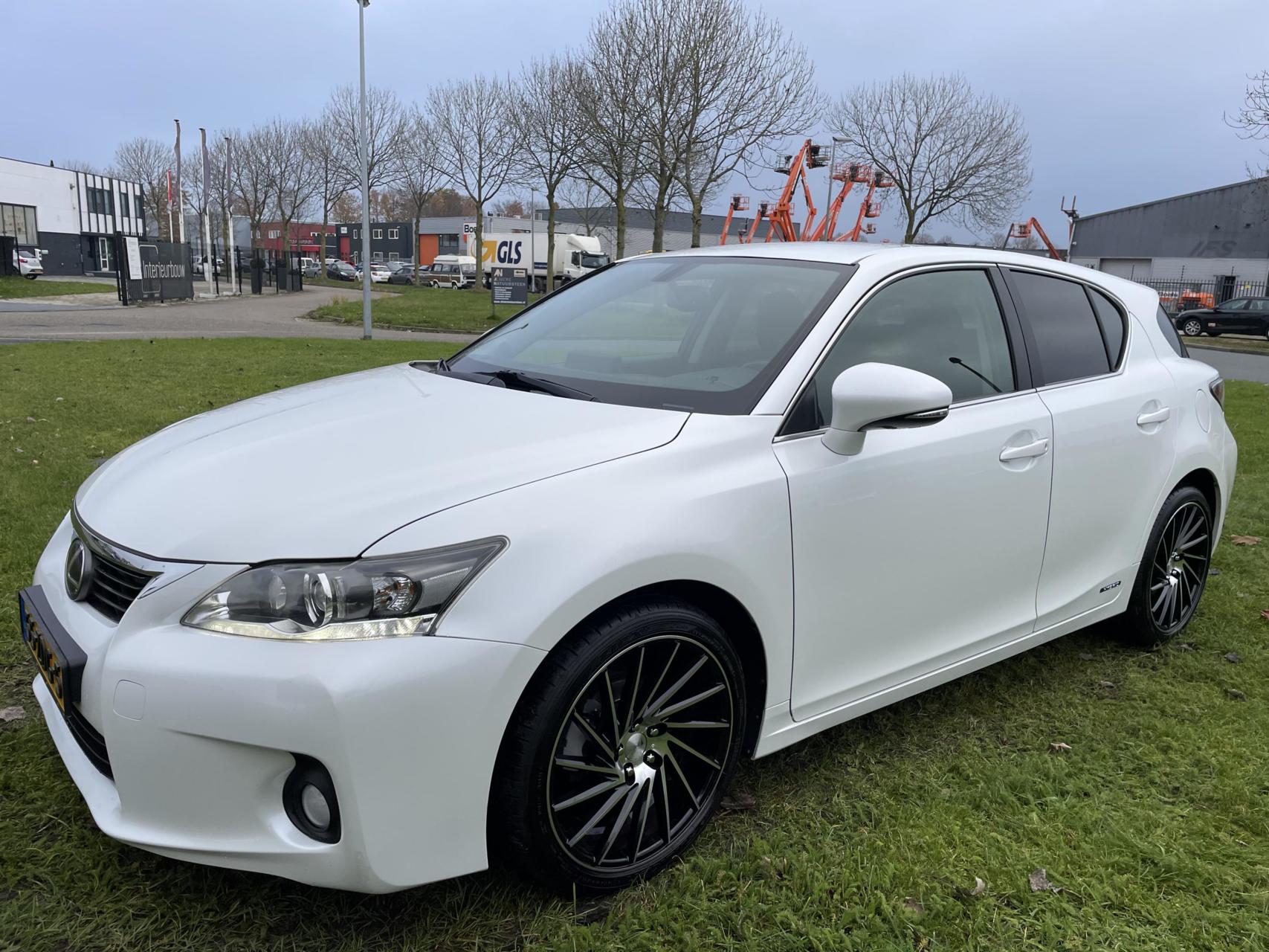Foto van Lexus CT