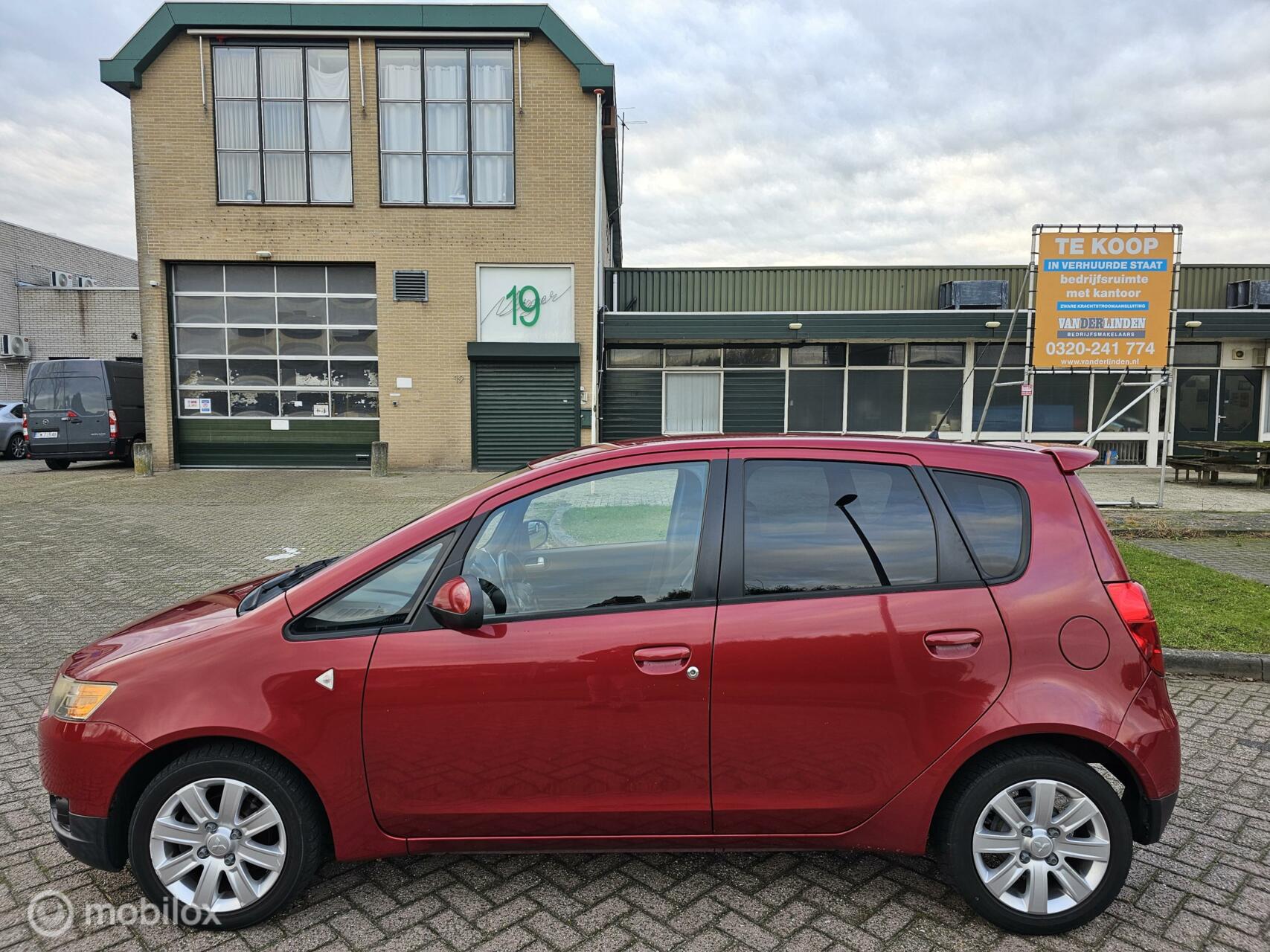 Foto van Mitsubishi Colt