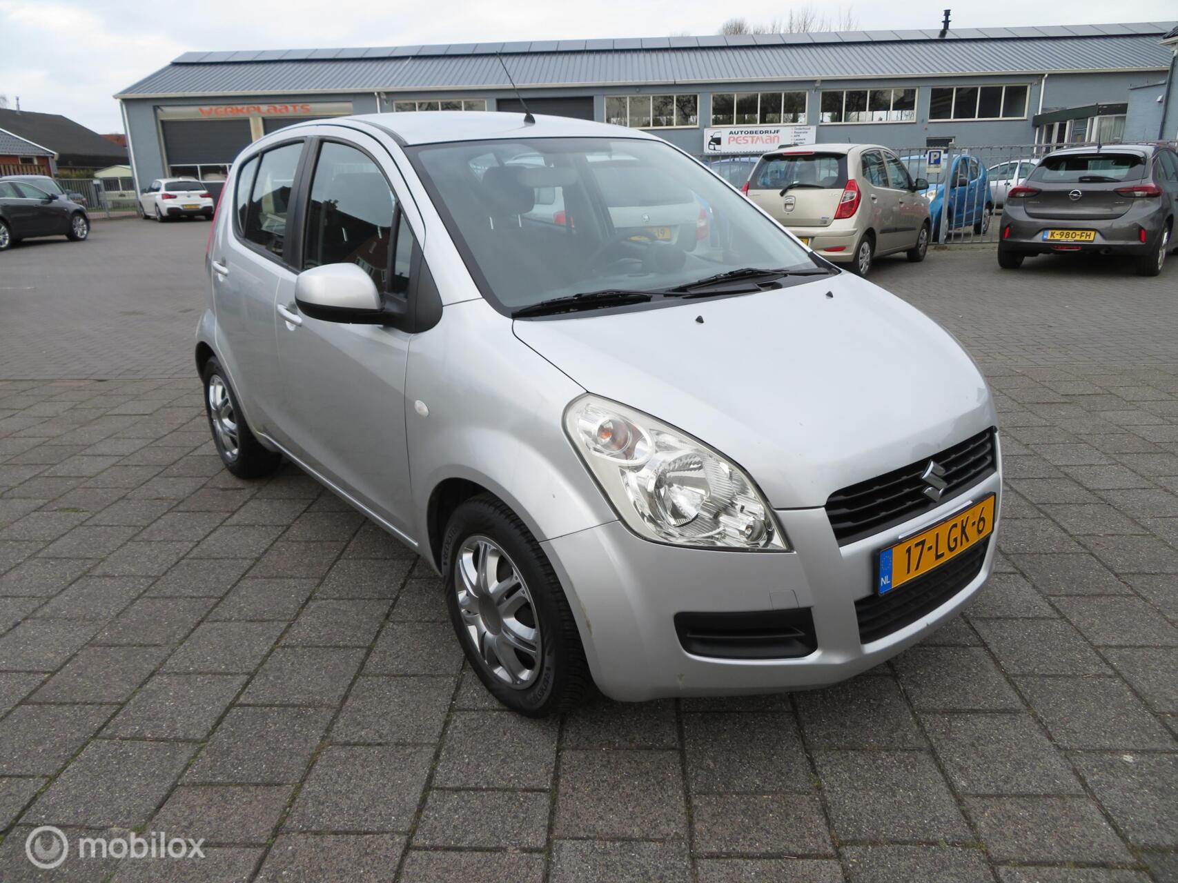 Foto van Suzuki Splash