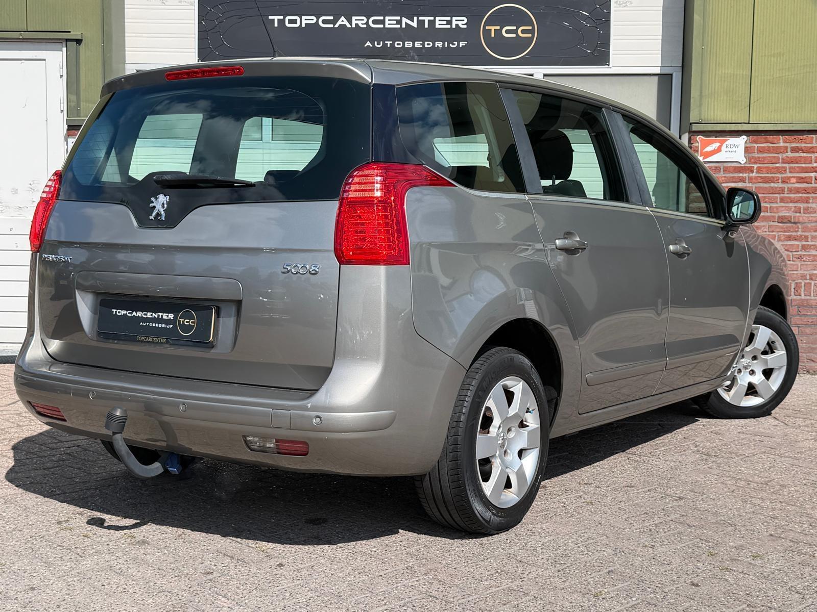 Foto van Peugeot 5008