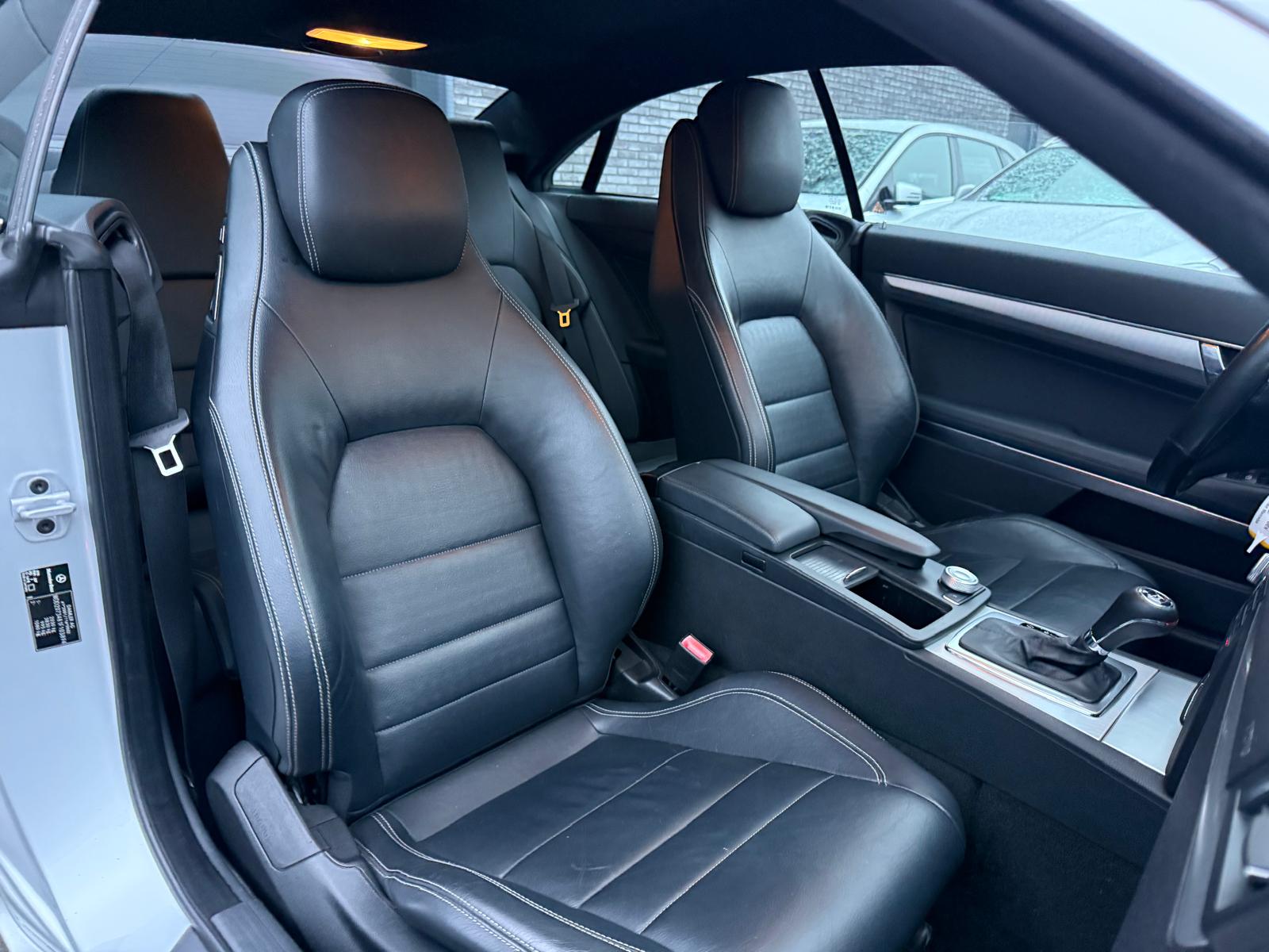 Foto van Mercedes-Benz E 200 Cgi