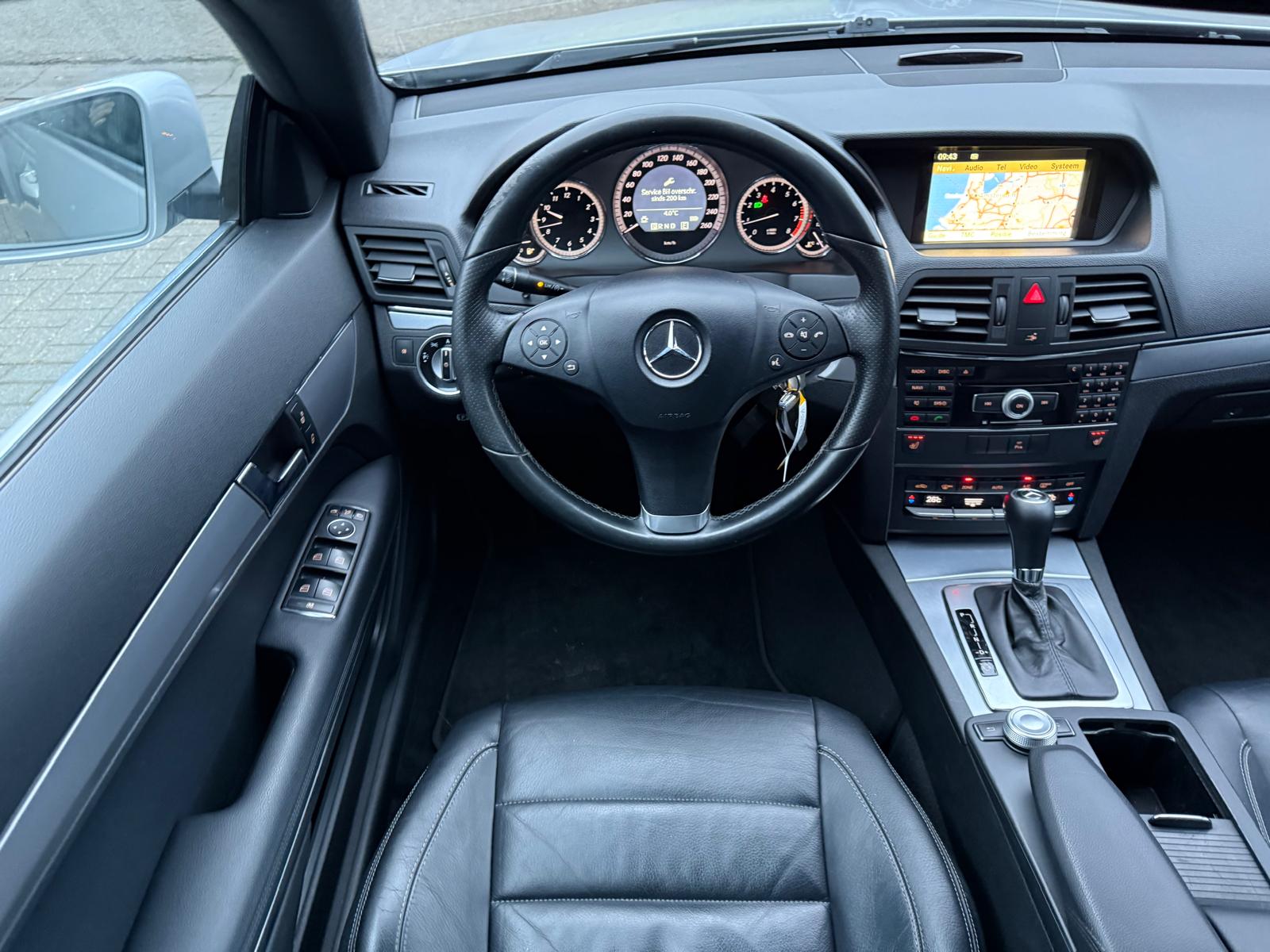 Foto van Mercedes-Benz E 200 Cgi