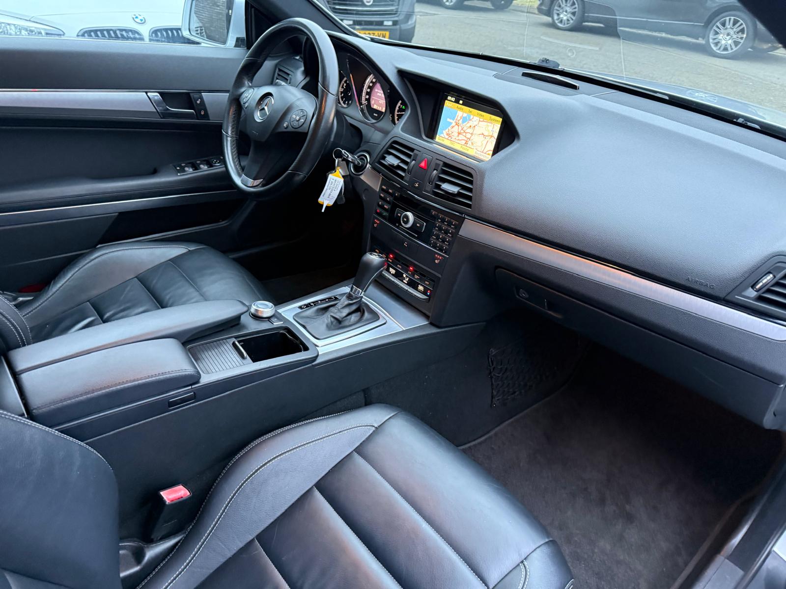 Foto van Mercedes-Benz E 200 Cgi