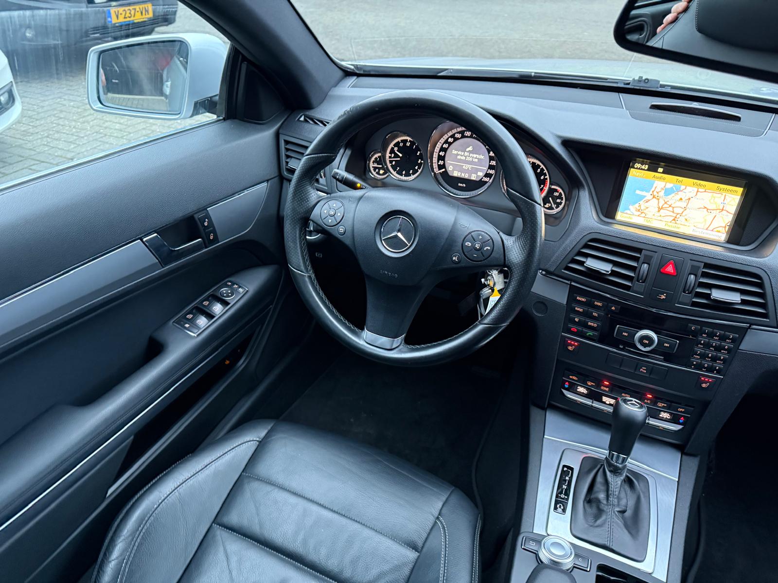Foto van Mercedes-Benz E 200 Cgi