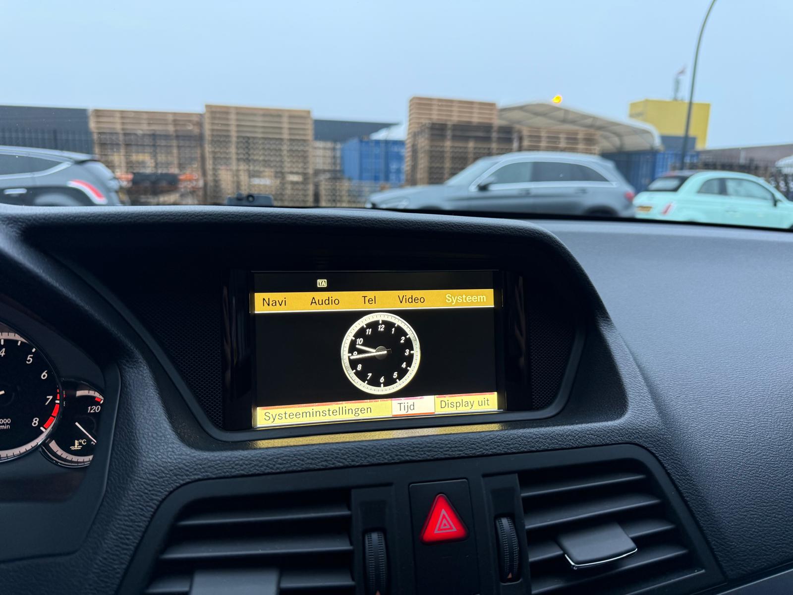 Foto van Mercedes-Benz E 200 Cgi