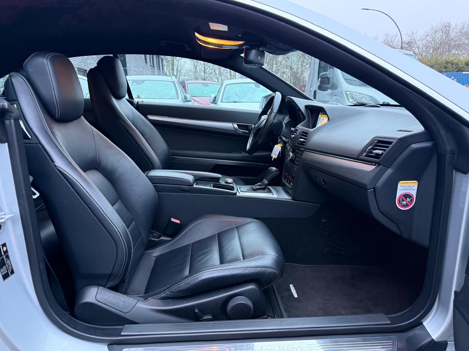 Foto van Mercedes-Benz E 200 Cgi