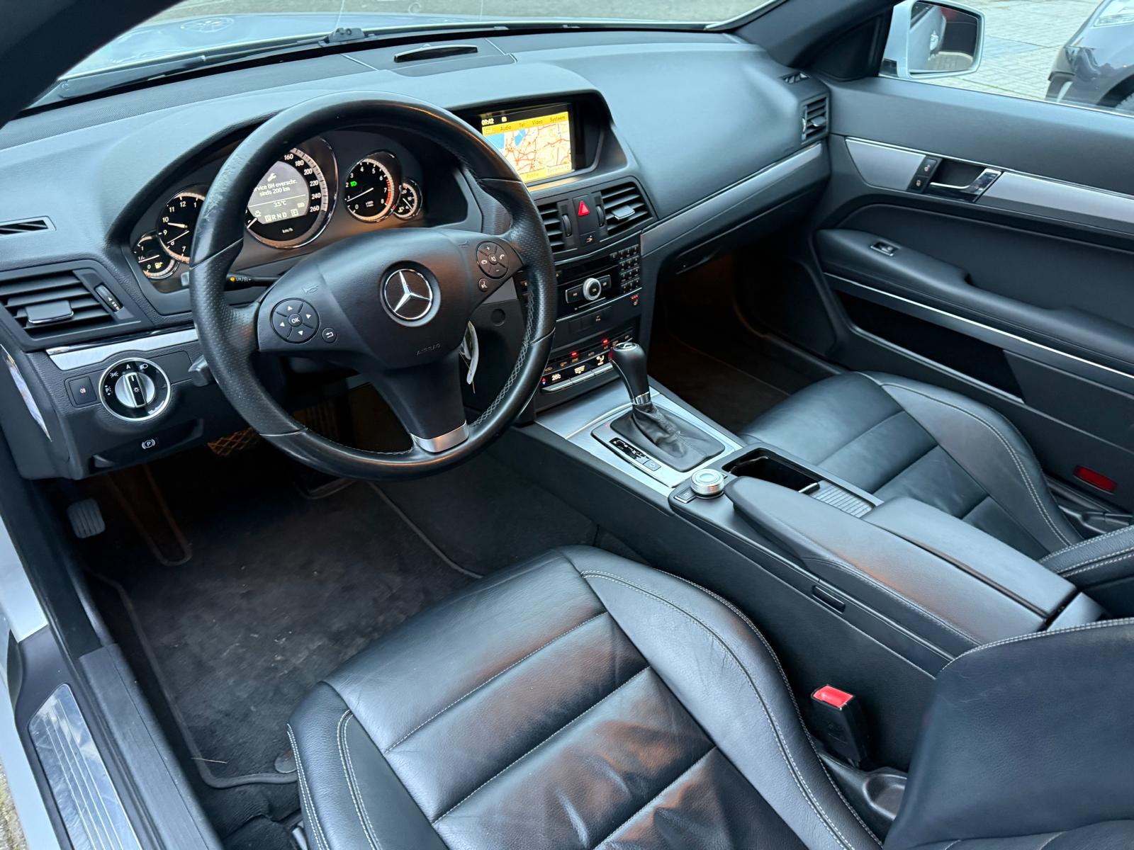 Foto van Mercedes-Benz E 200 Cgi