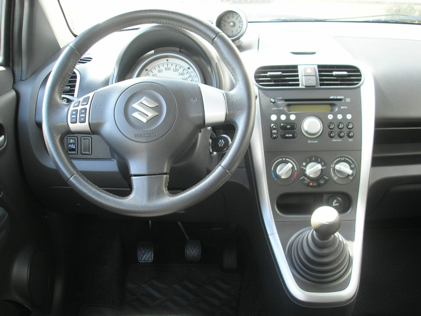 Foto van Suzuki Splash