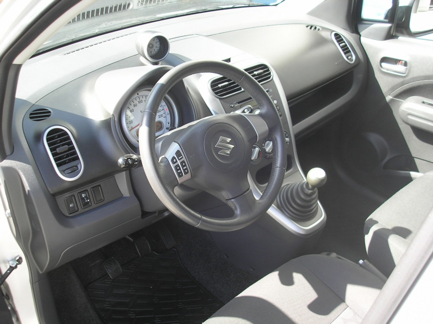 Foto van Suzuki Splash