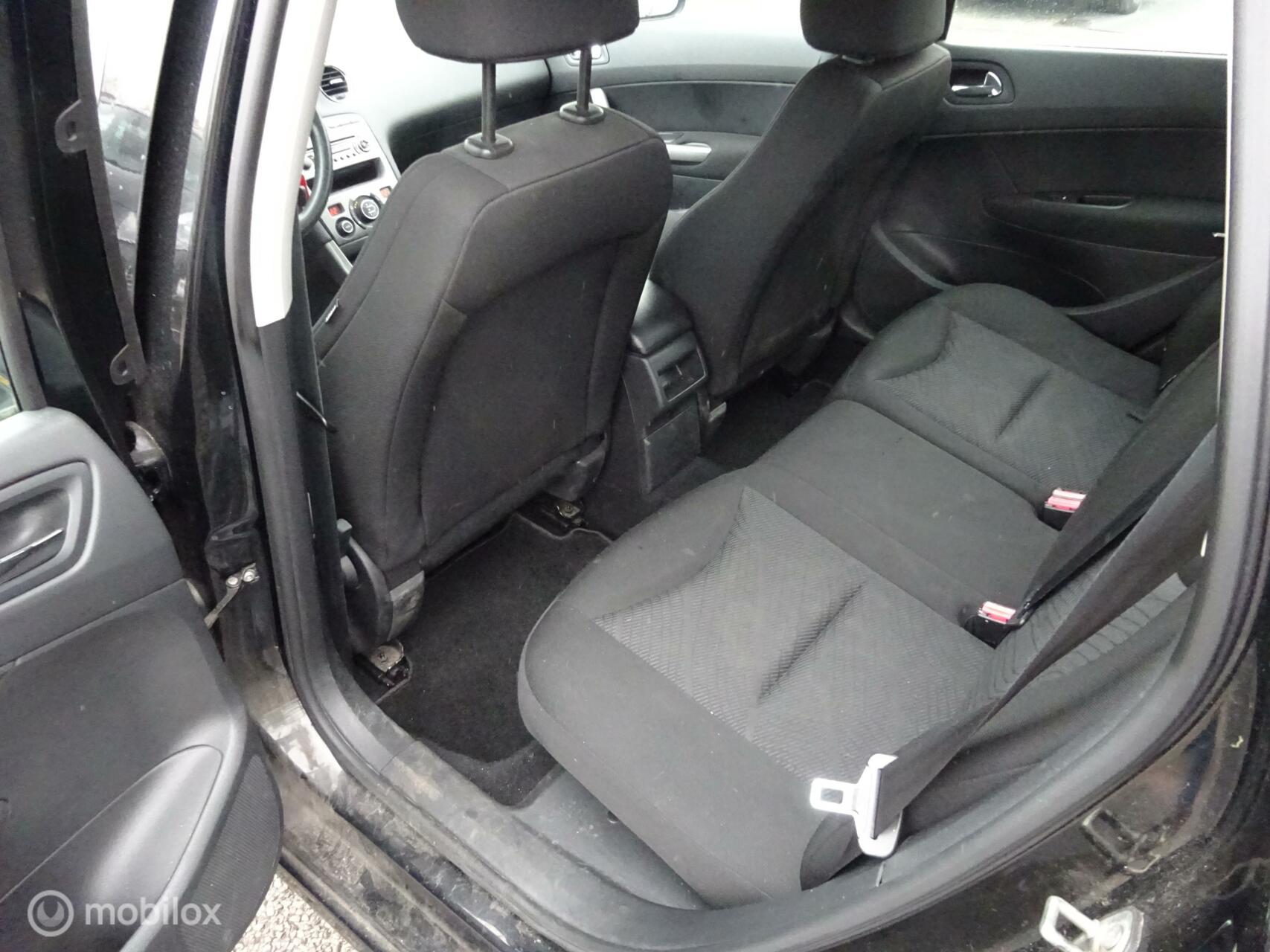 Foto van Peugeot 308 SW