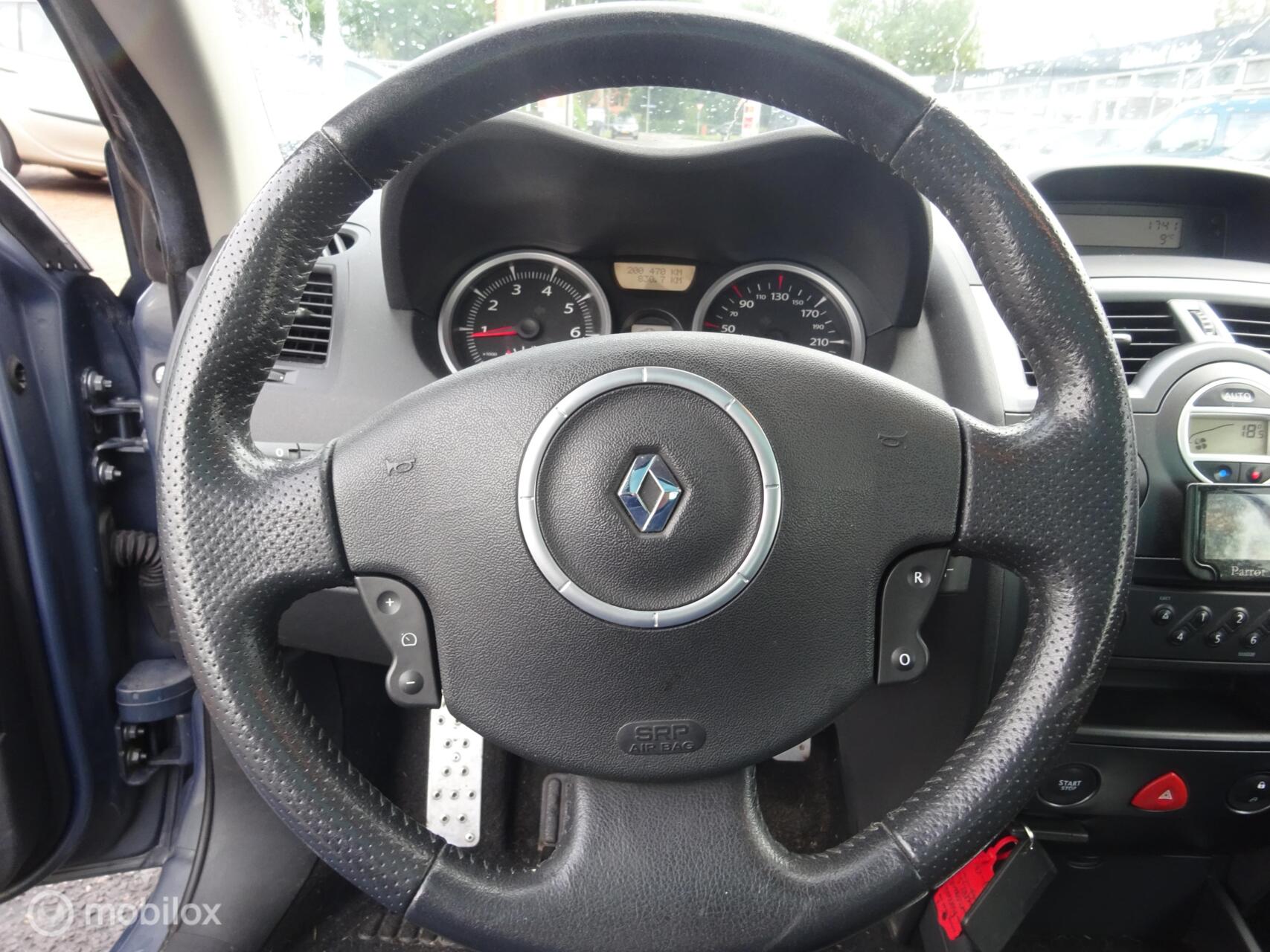 Foto van Renault Mégane Coupé-cabriolet