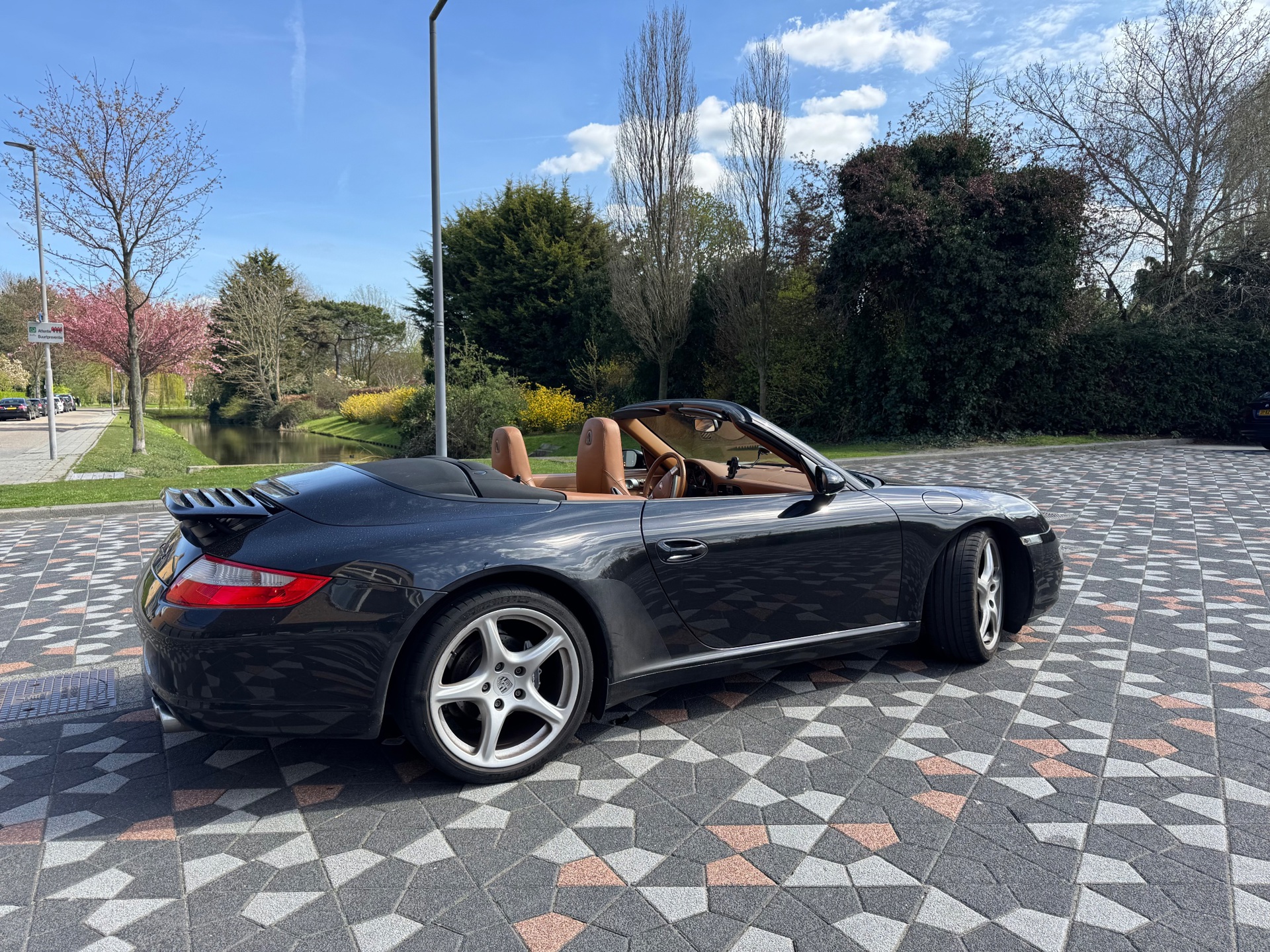 Foto van Porsche 911 Carrera