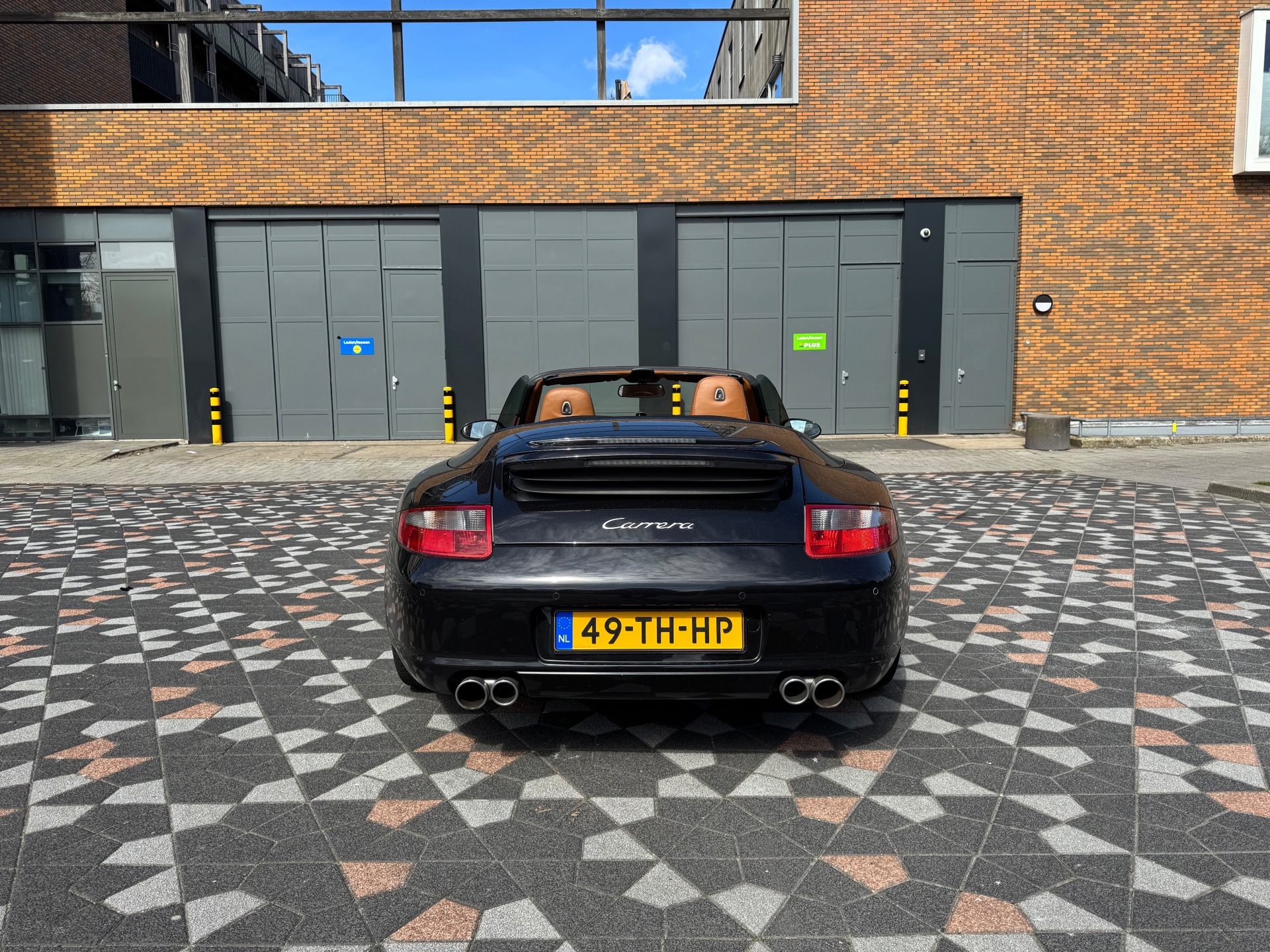 Foto van Porsche 911 Carrera