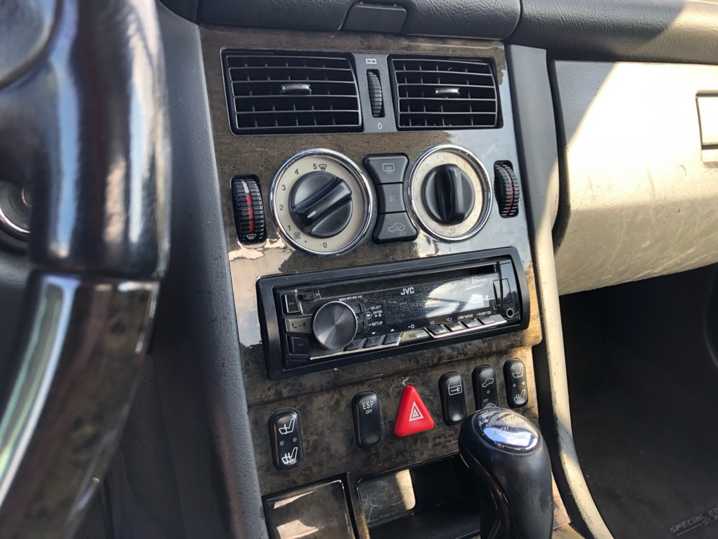 Foto van Mercedes-Benz SLK 200 Kompressor