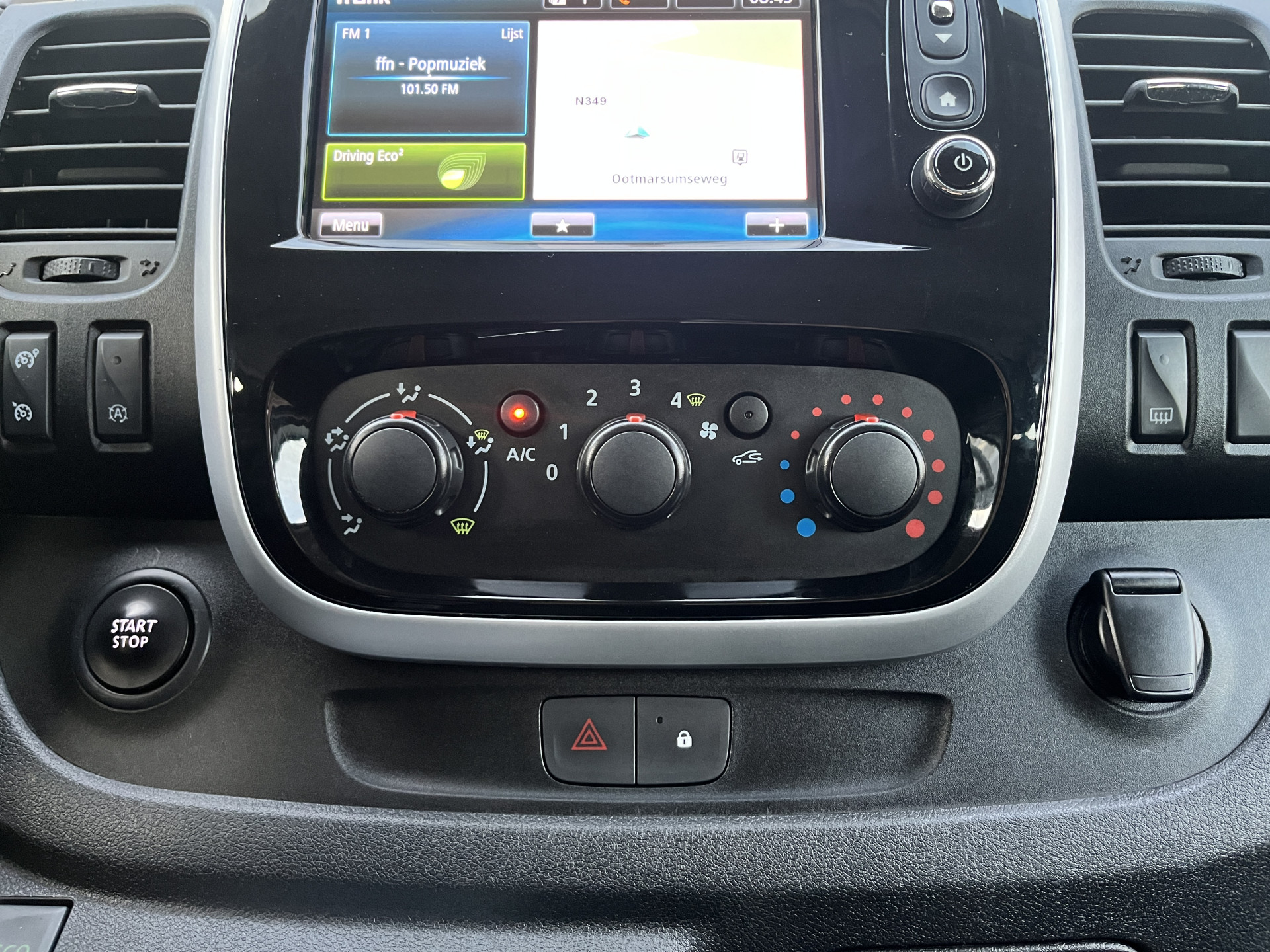 Foto van Renault Trafic Passenger