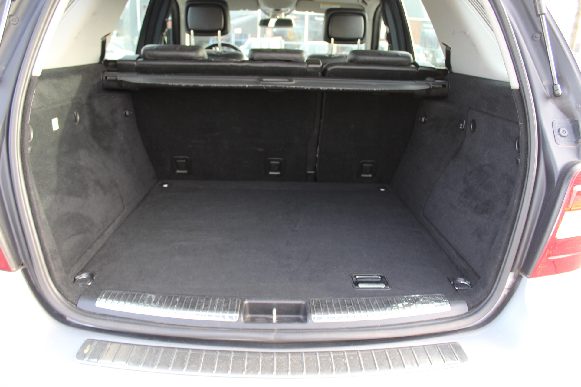 Foto van Mercedes-Benz ML 500