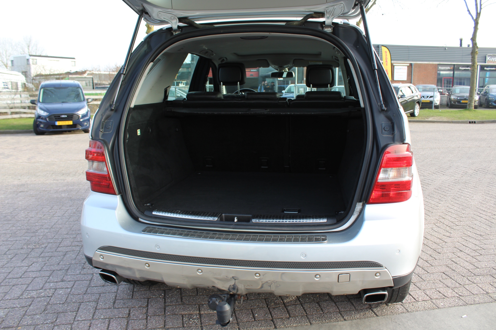 Foto van Mercedes-Benz ML 500