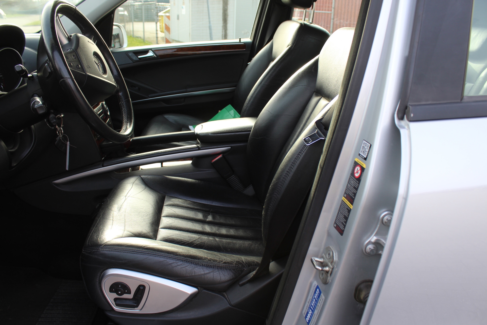 Foto van Mercedes-Benz ML 500