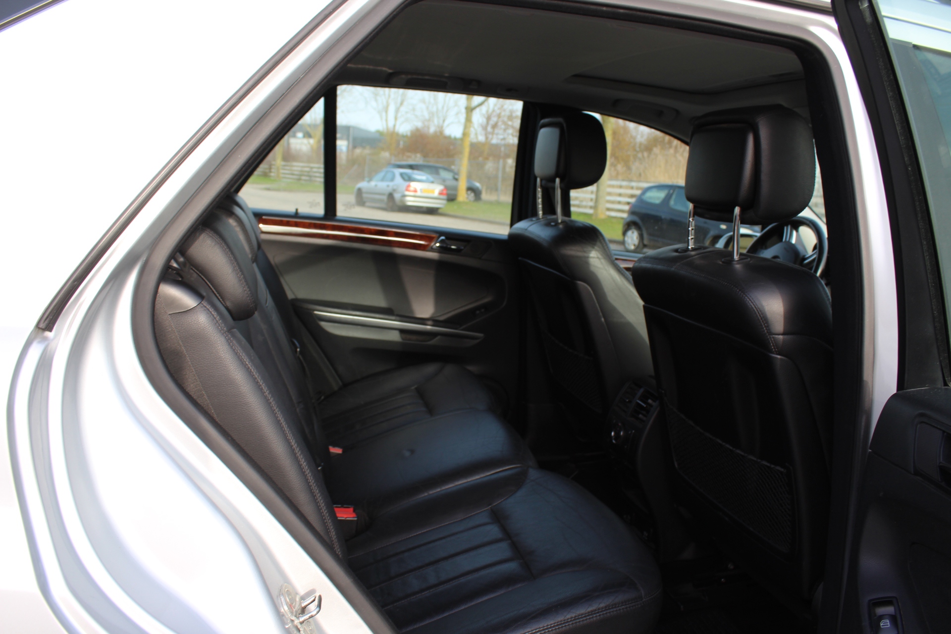 Foto van Mercedes-Benz ML 500
