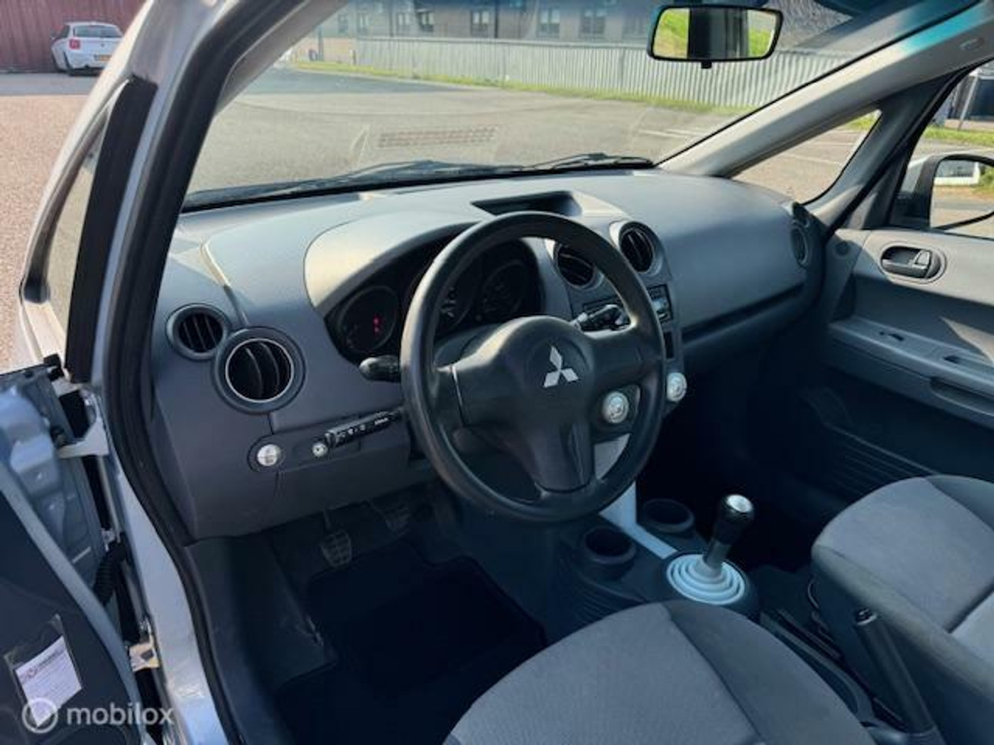 Foto van Mitsubishi Colt