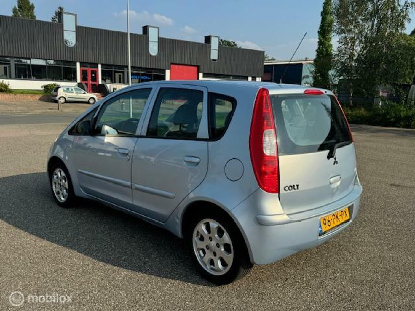 Foto van Mitsubishi Colt