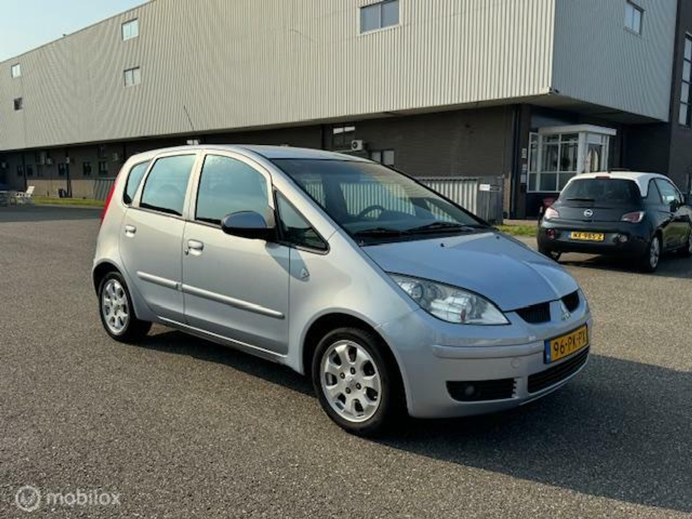 Foto van Mitsubishi Colt