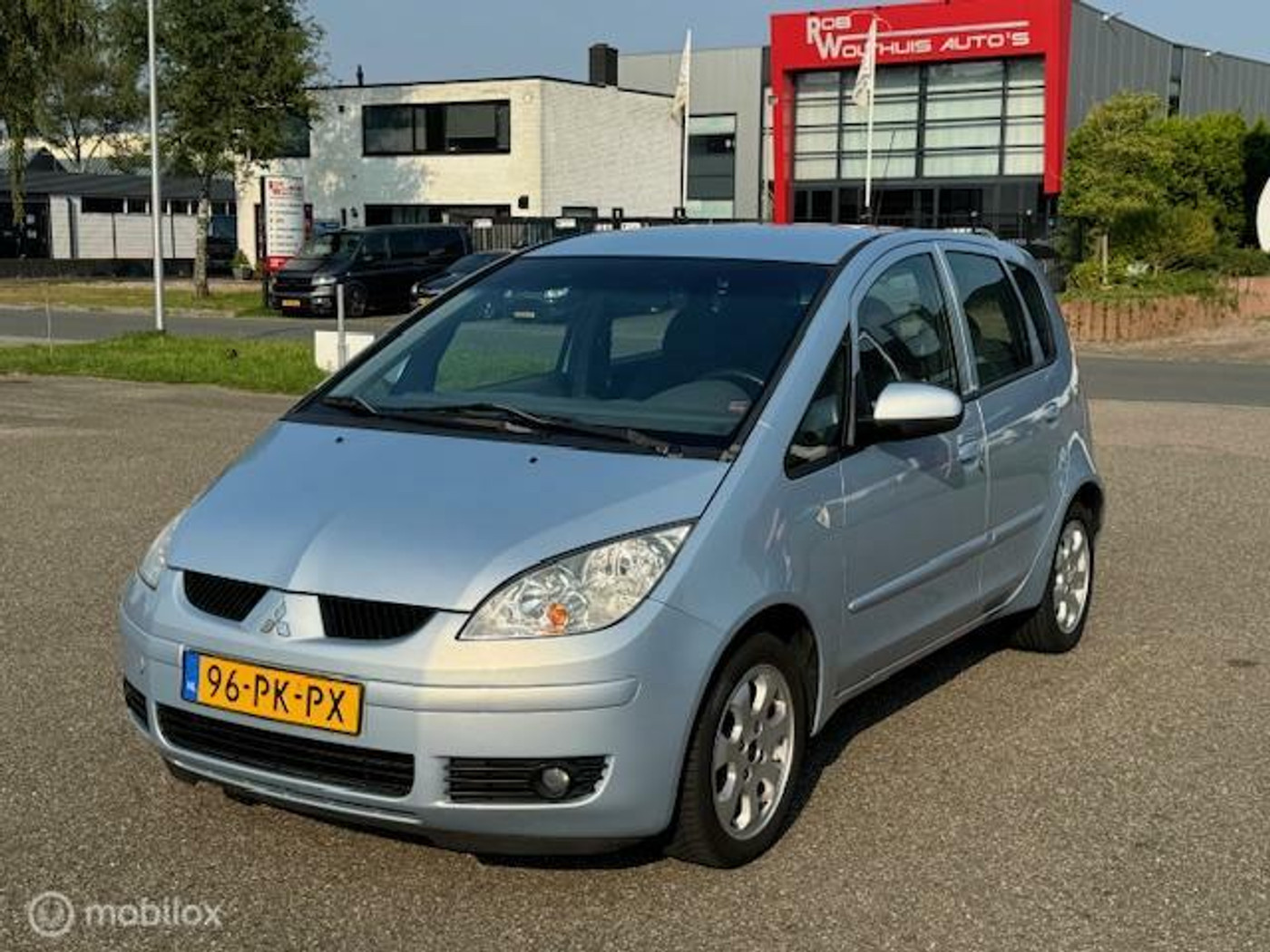 Mitsubishi Colt 1.3 Instyle 2004 - voorkant