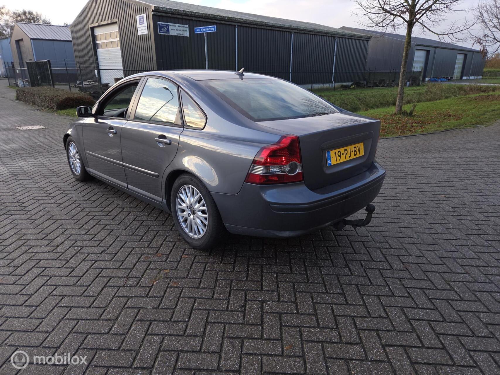 Foto van Volvo S40