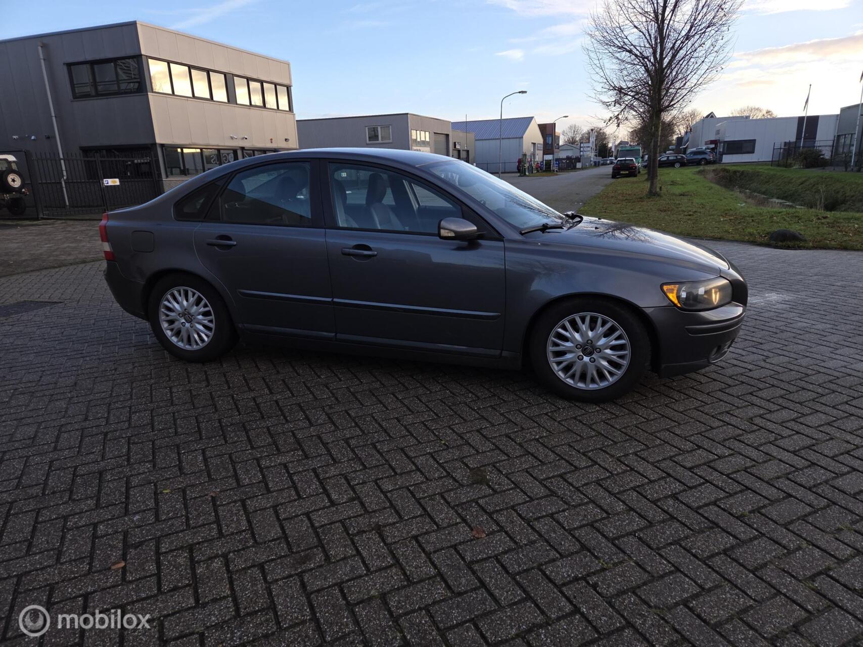 Foto van Volvo S40