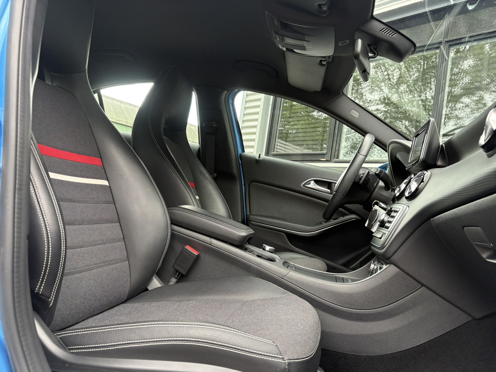Foto van Mercedes-Benz A 180