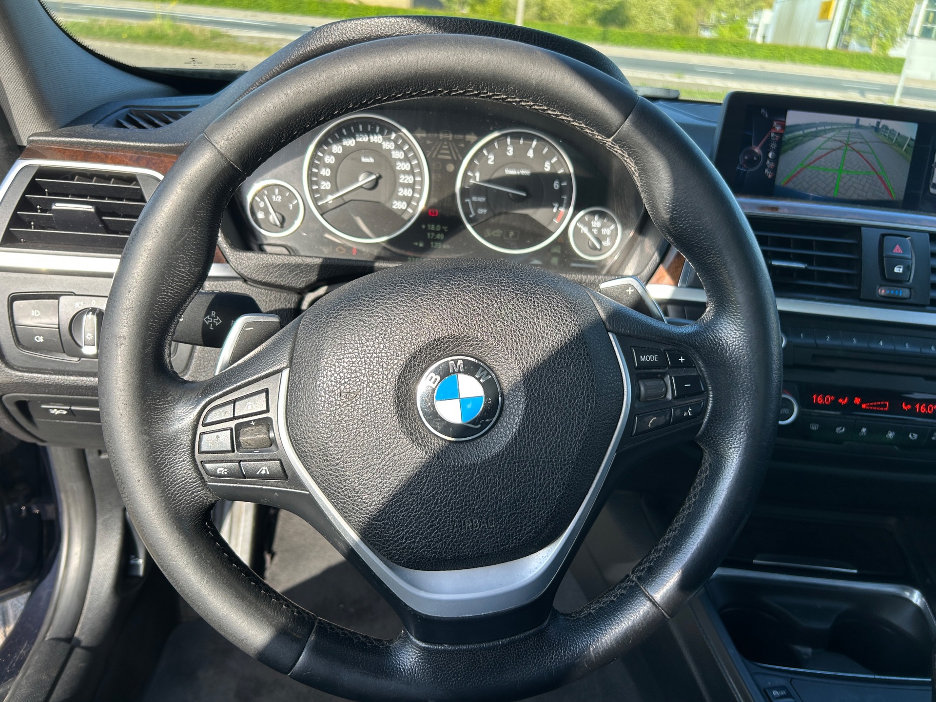 Foto van BMW 320i xDrive
