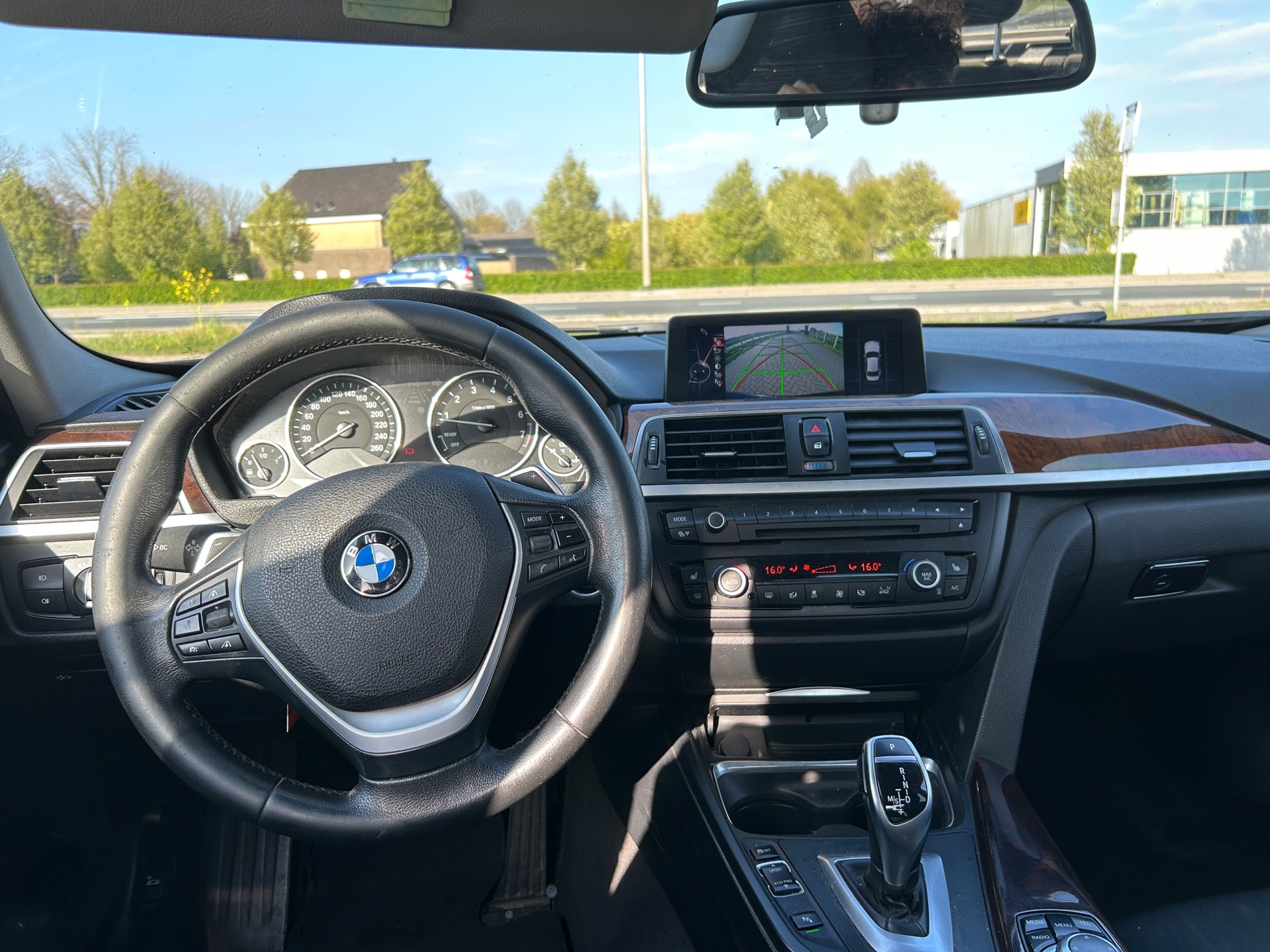 Foto van BMW 320i xDrive
