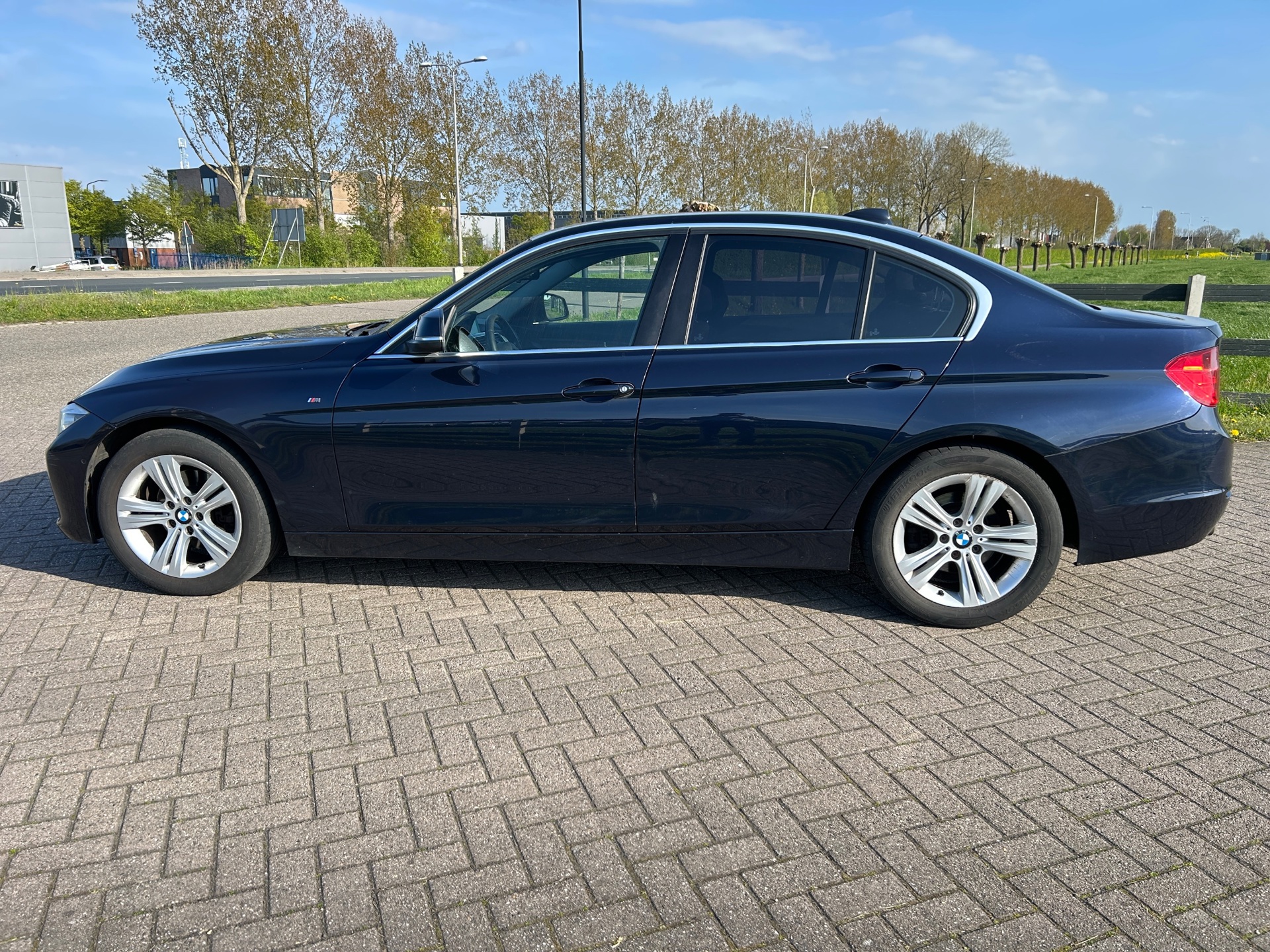 Foto van BMW 320i xDrive
