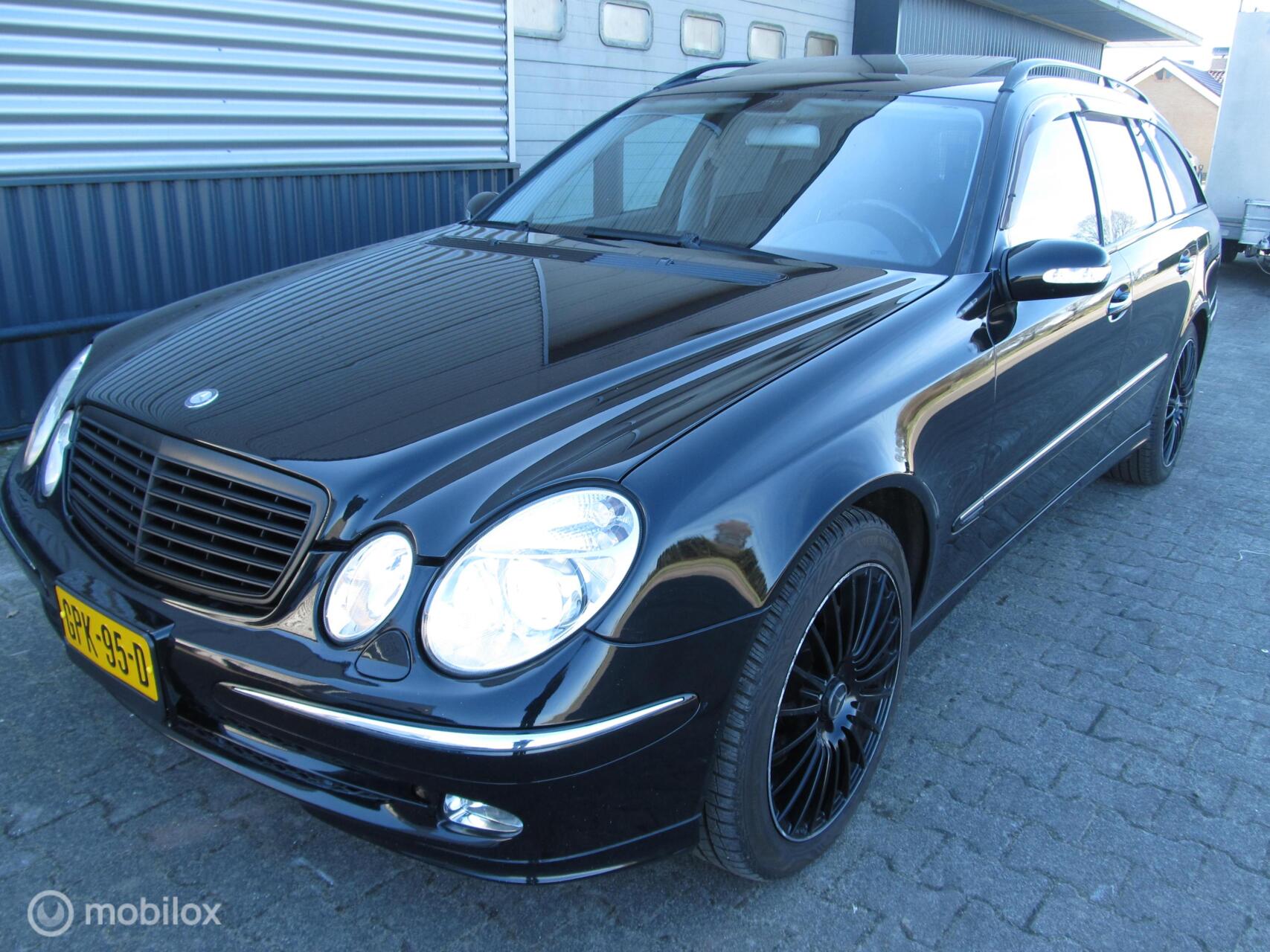 Mercedes-Benz E-klasse Combi 320 Elegance 4-Matic 2004 - voorkant
