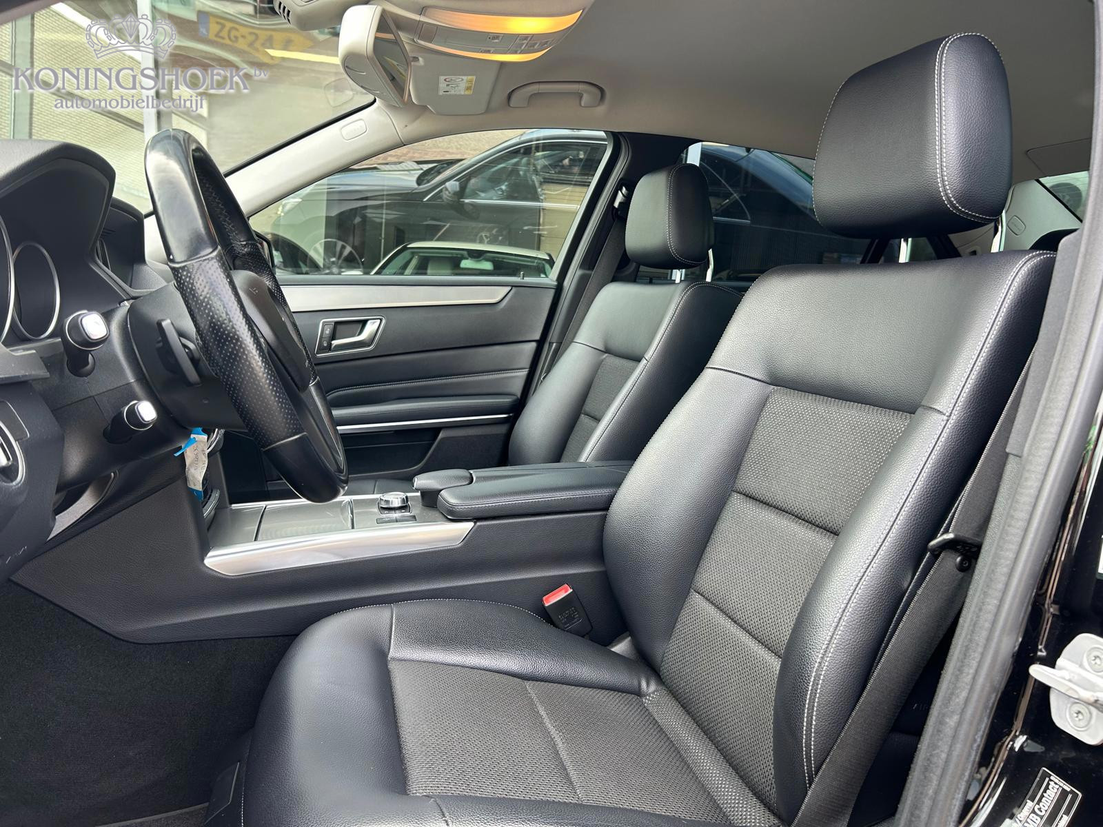 Foto van Mercedes-Benz E 200