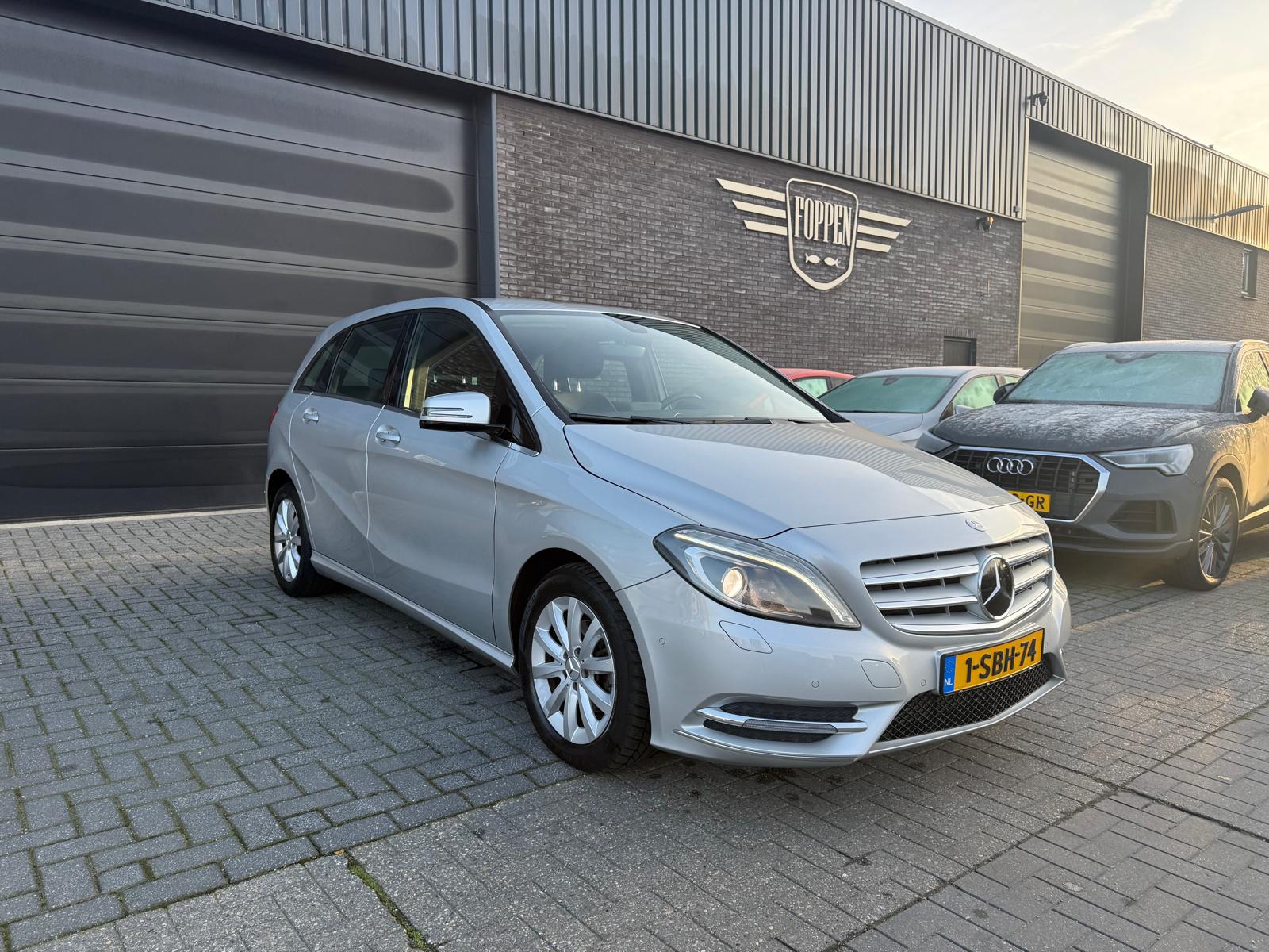 Foto van Mercedes-Benz B 180