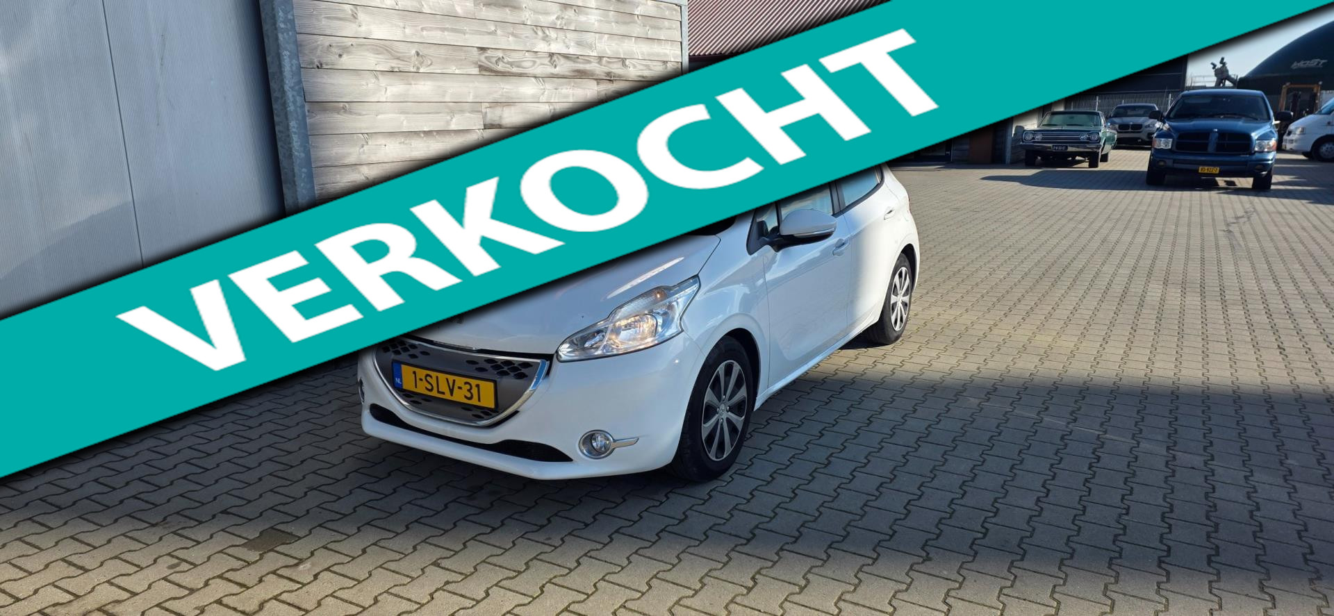 Peugeot 208 1.4 e-HDi Blue Lease 2013 - voorkant