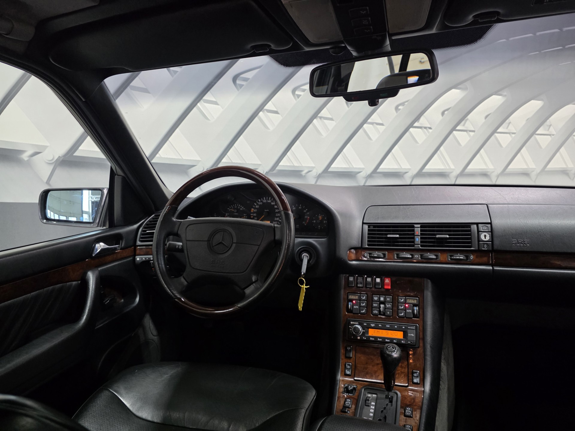Foto van Mercedes-Benz S 500