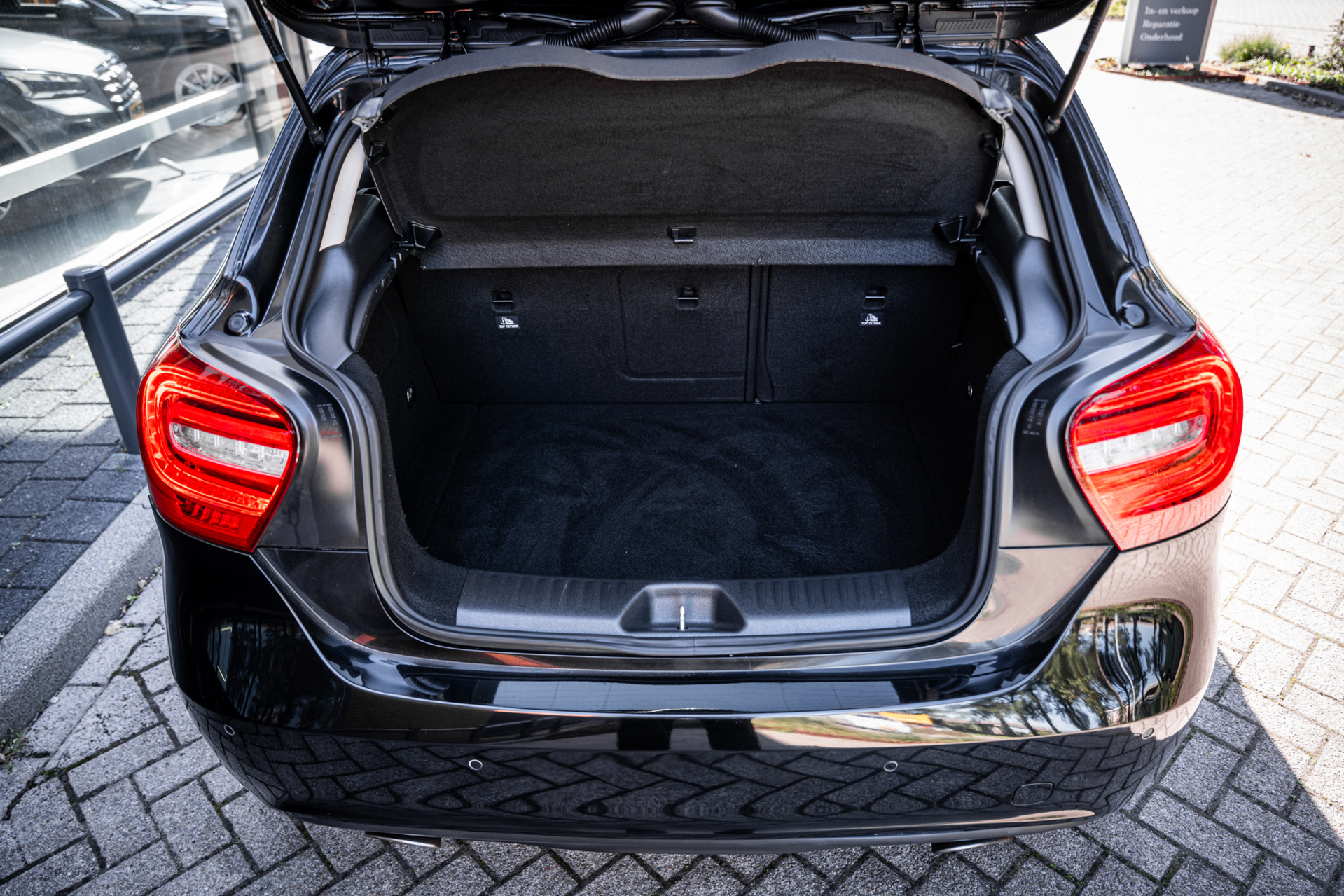 Foto van Mercedes-Benz A 180