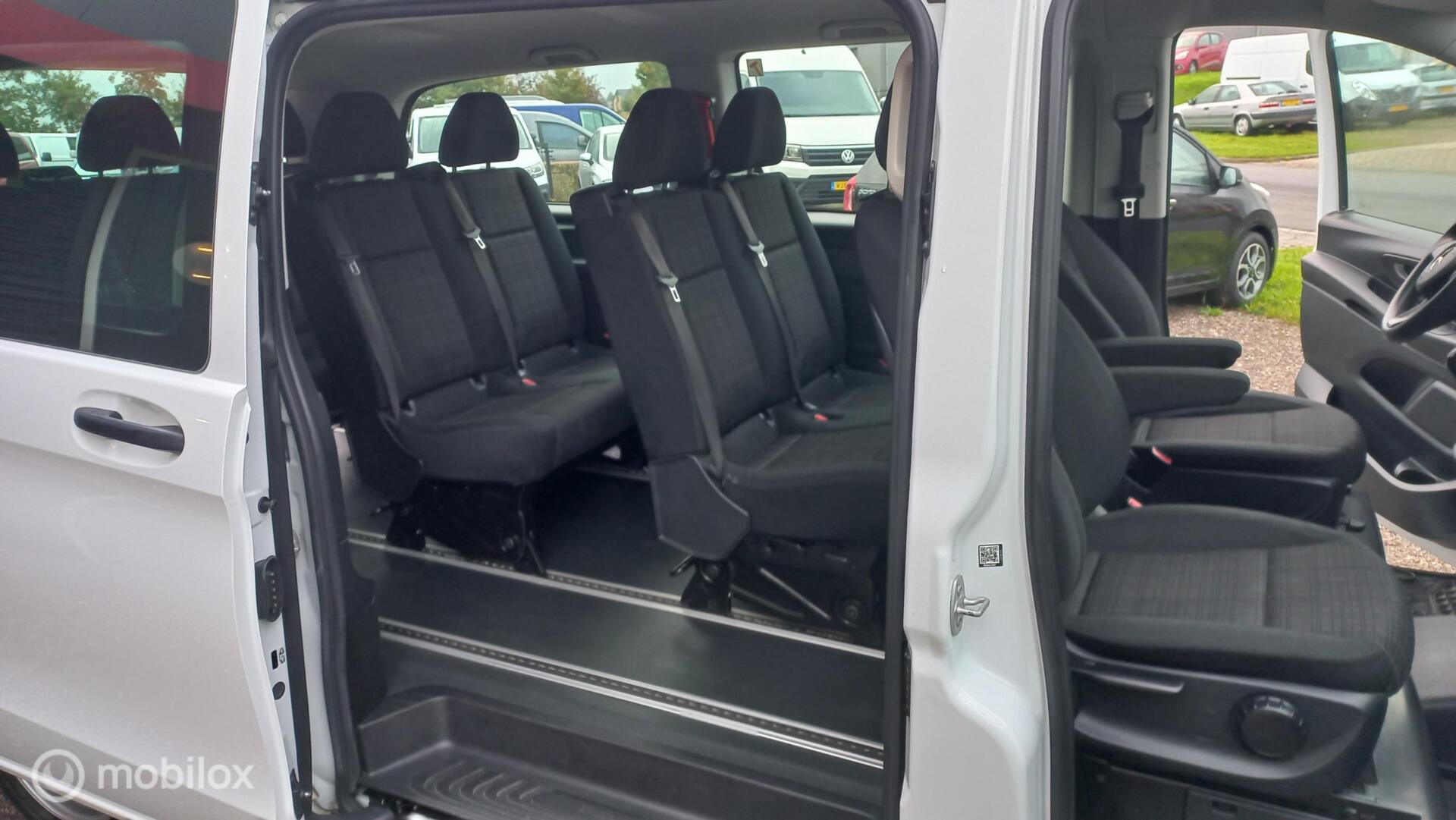 Foto van Mercedes-Benz Vito Tourer